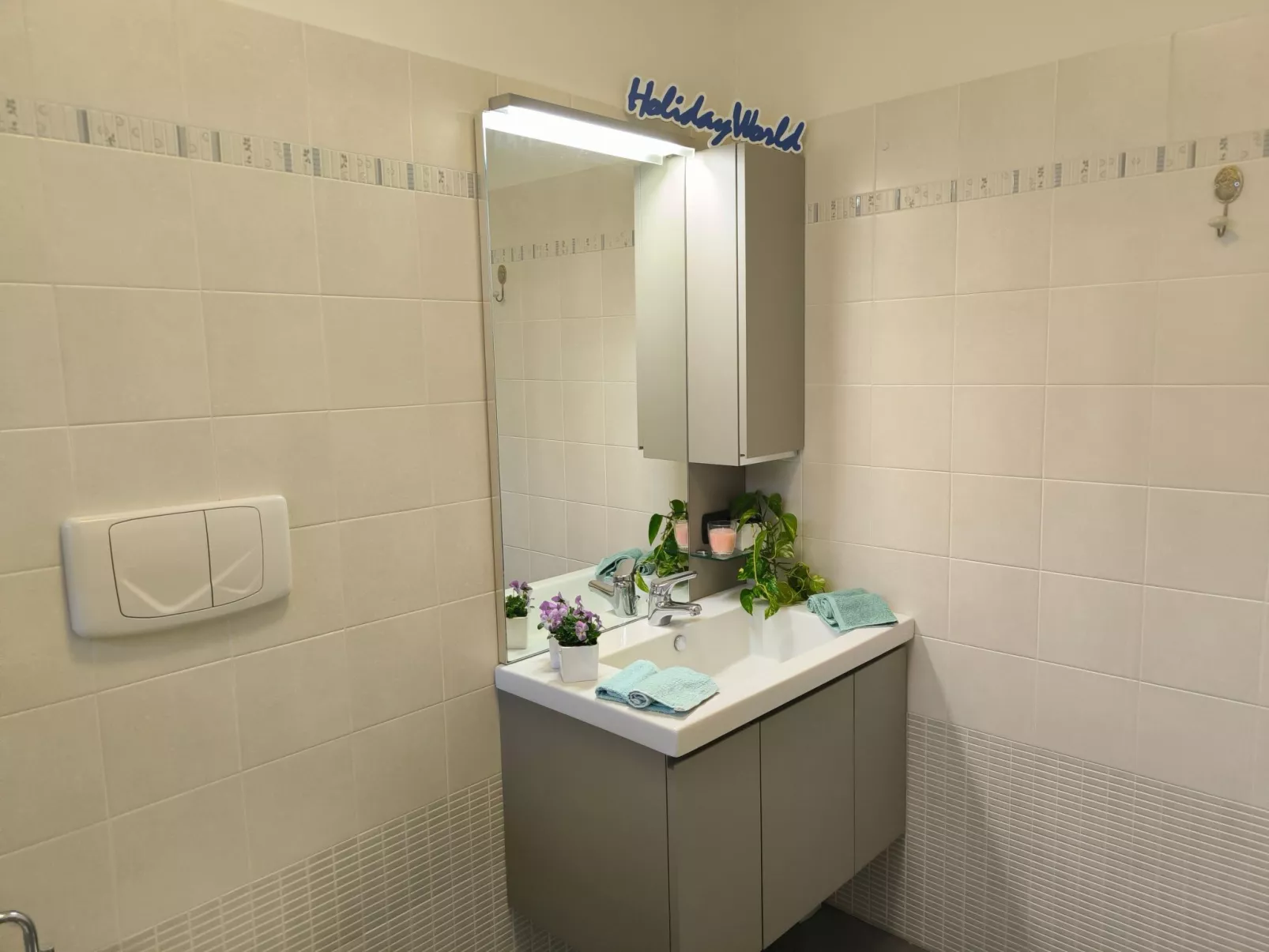 Sweet Awakening von Holiday World-Inside