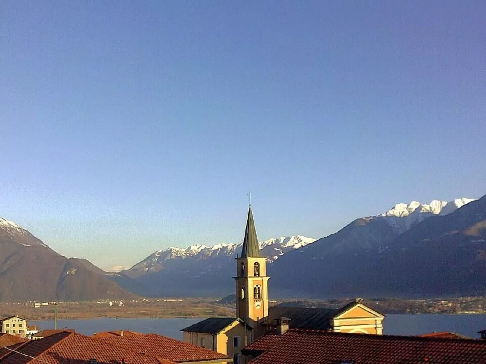 Wohnung "Spaziosa mansarda"-Draußen