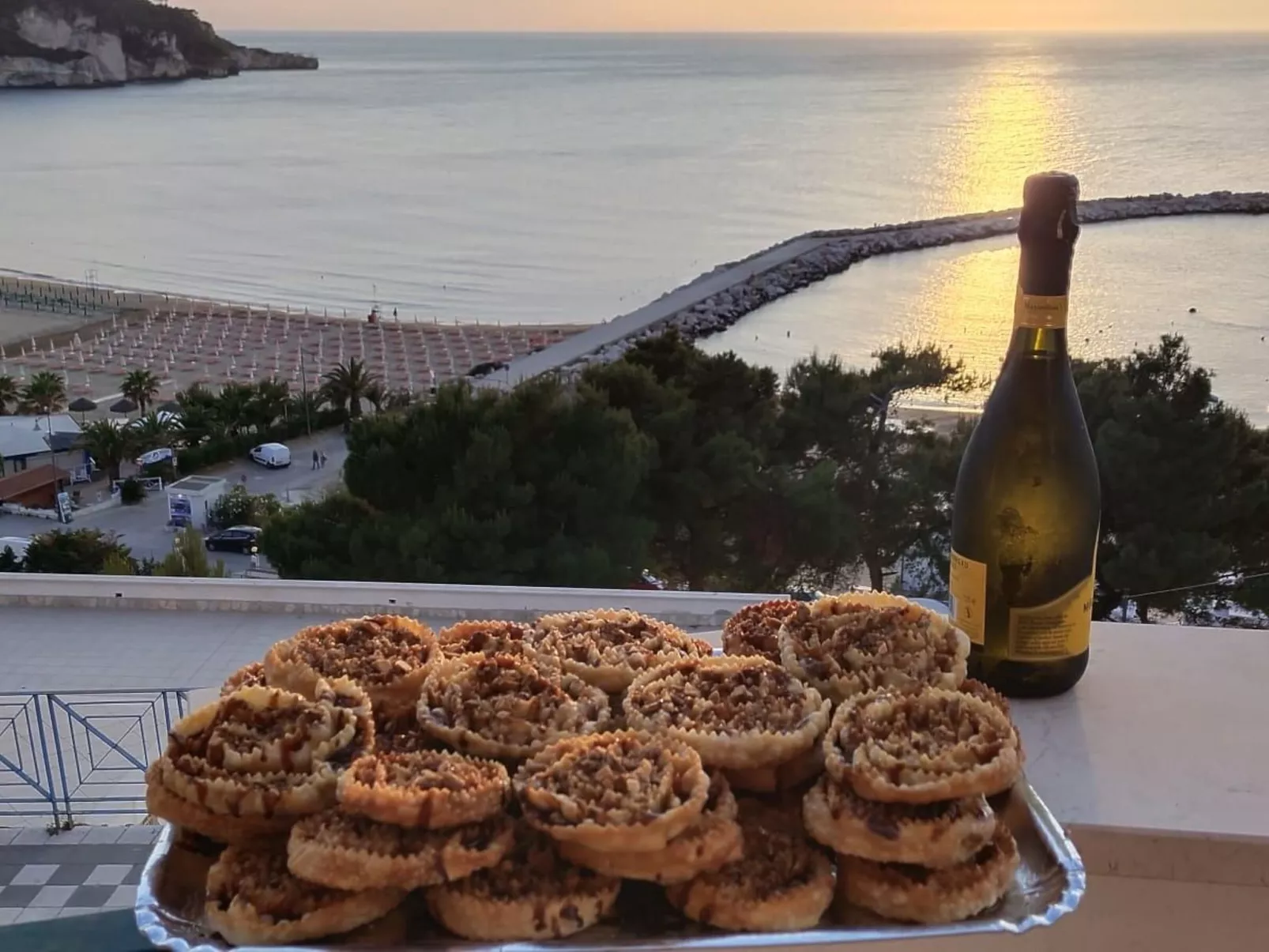 Drei-Zimmer-Wohnung mit Meerblick-Image-tags.info