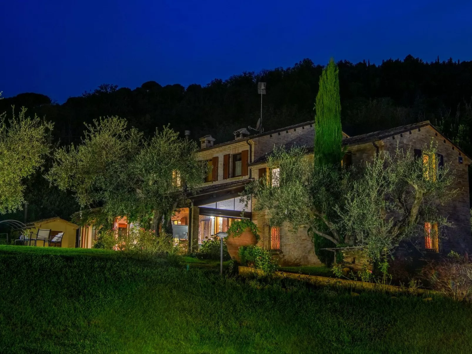 Ferienvilla 'Emilianna-Draußen