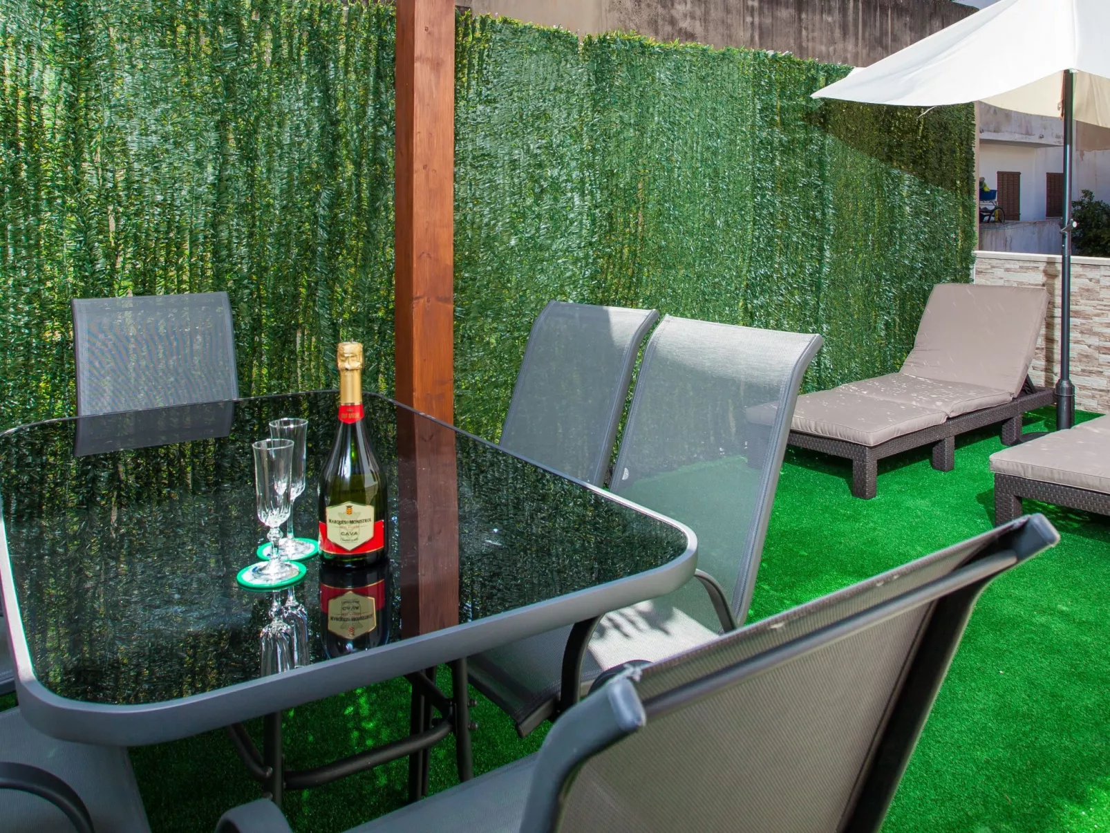 Mafloras Luxus und Strand Appartement-Outside