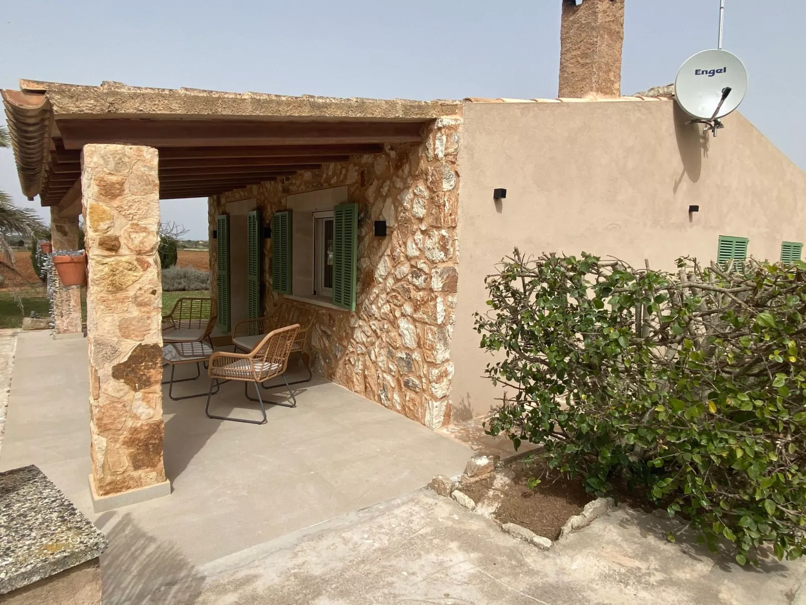 Idyllische Finca mit Garten und Pool-Outside