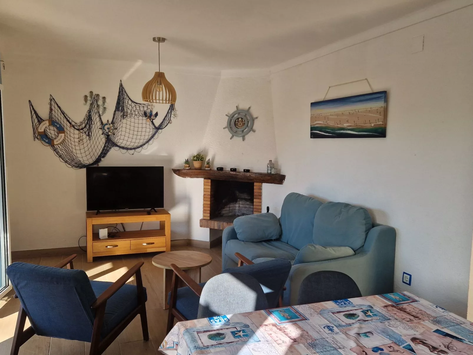 Casa Palmeres-Inside