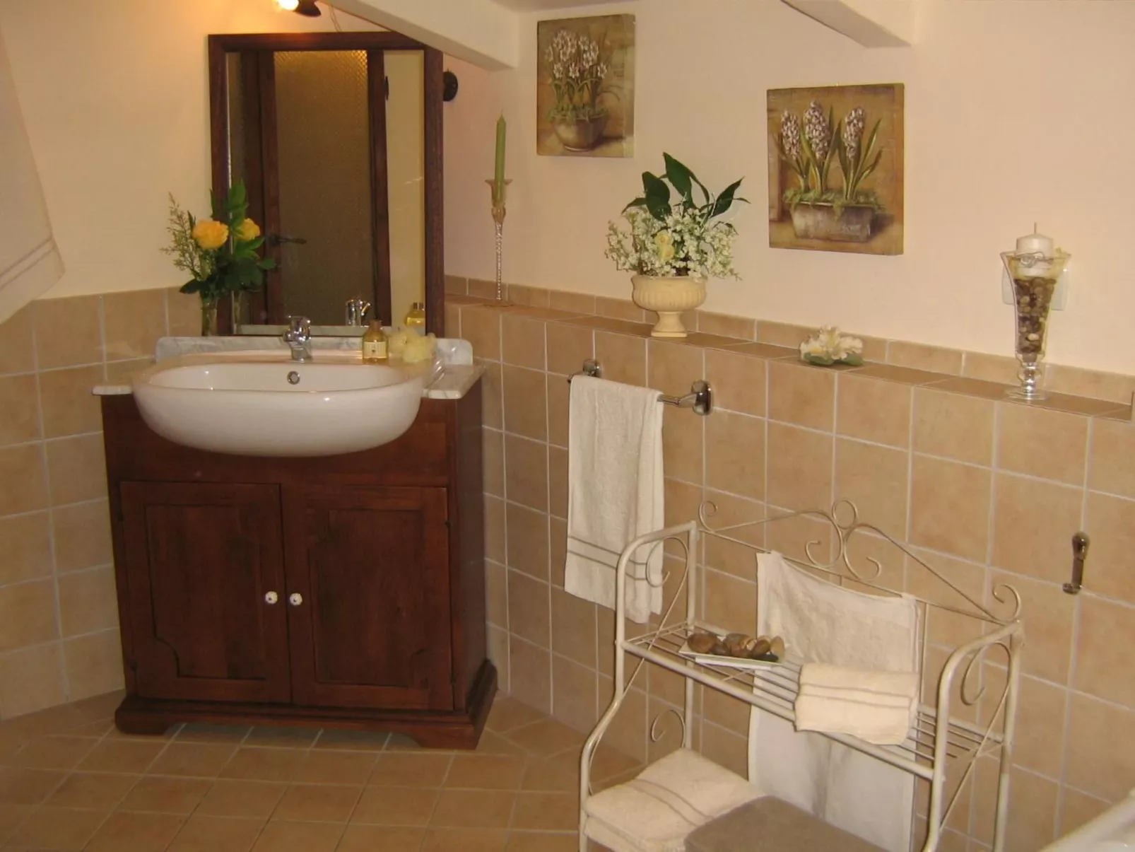 Rose in Cagli-Dedans