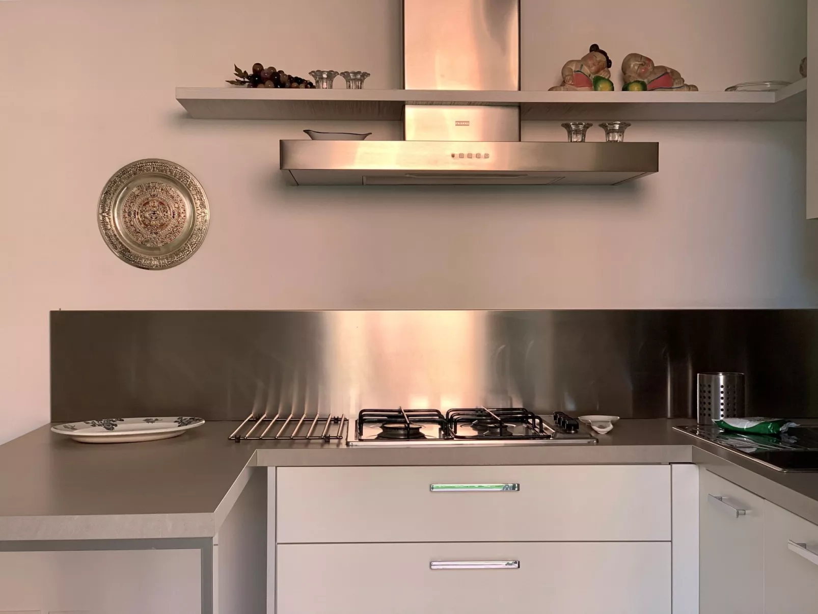 Wohnung Dependance mit Gemeinschaftspool-Drinnen