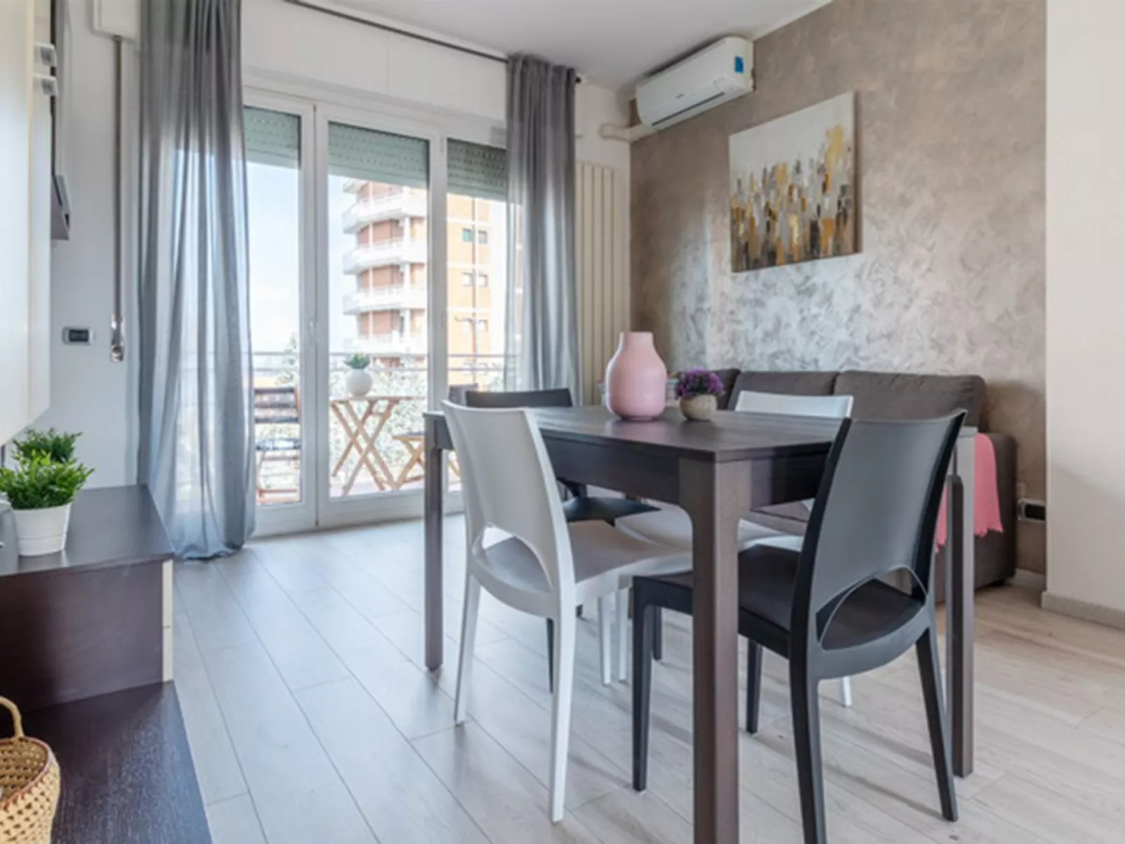 "Casa Martina' Wohnung mit Seeblick-Inside