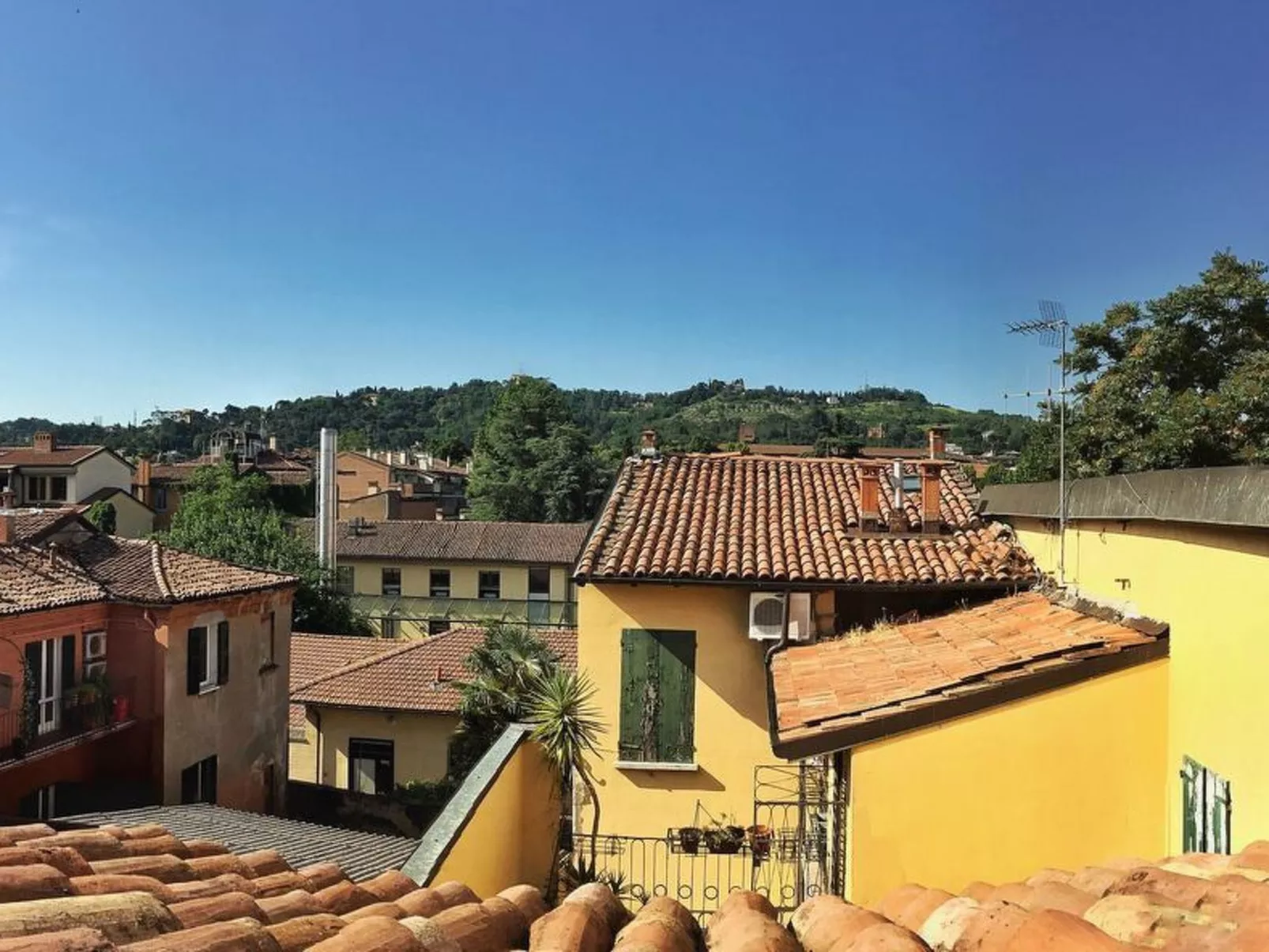 Wohnung 'Ihr Zuhause' mit Terrasse-Draußen