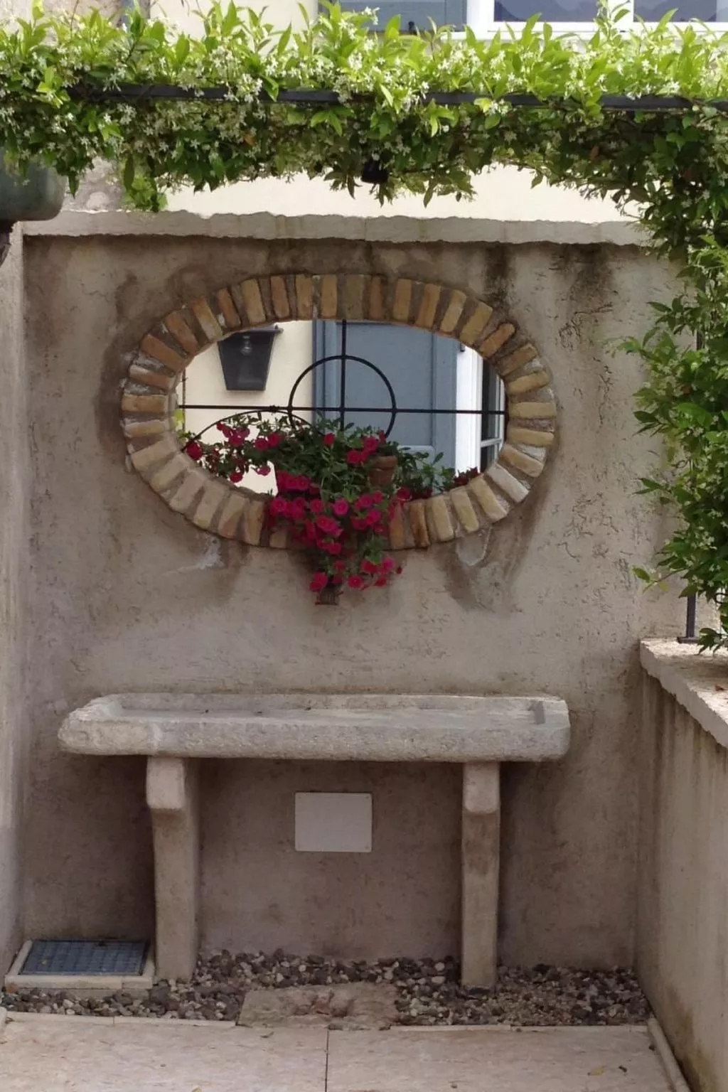 Traumhafter Rustico direkt am Ufer des Gardasees-Outside