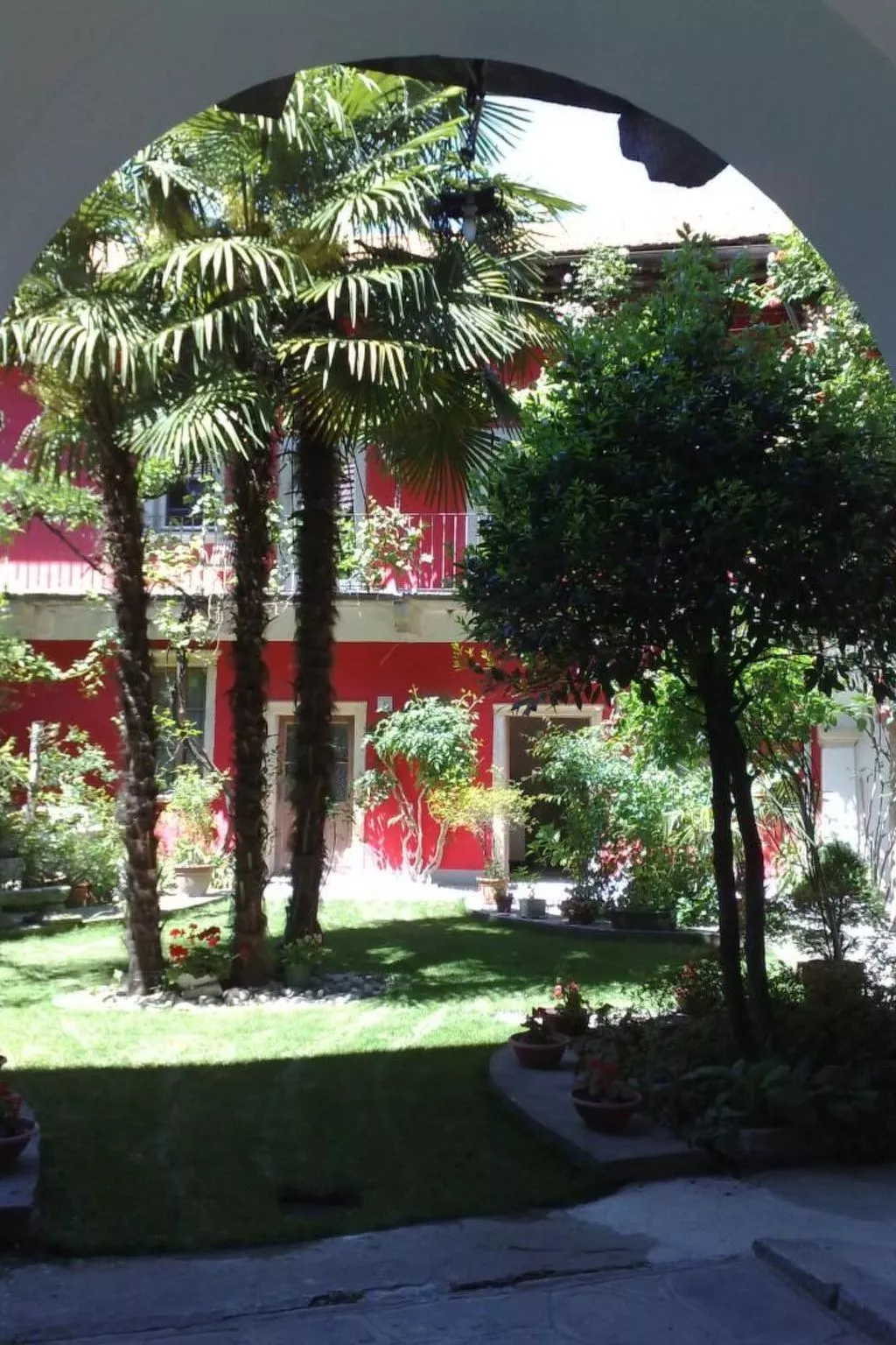 Wohnung 'Glicine' mit Wasserblick-Draußen