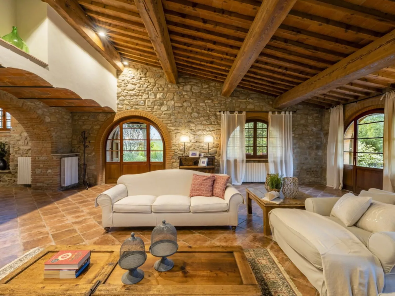 Villa mit privatem Pool und herrlichem Blick auf Pisa-Inside