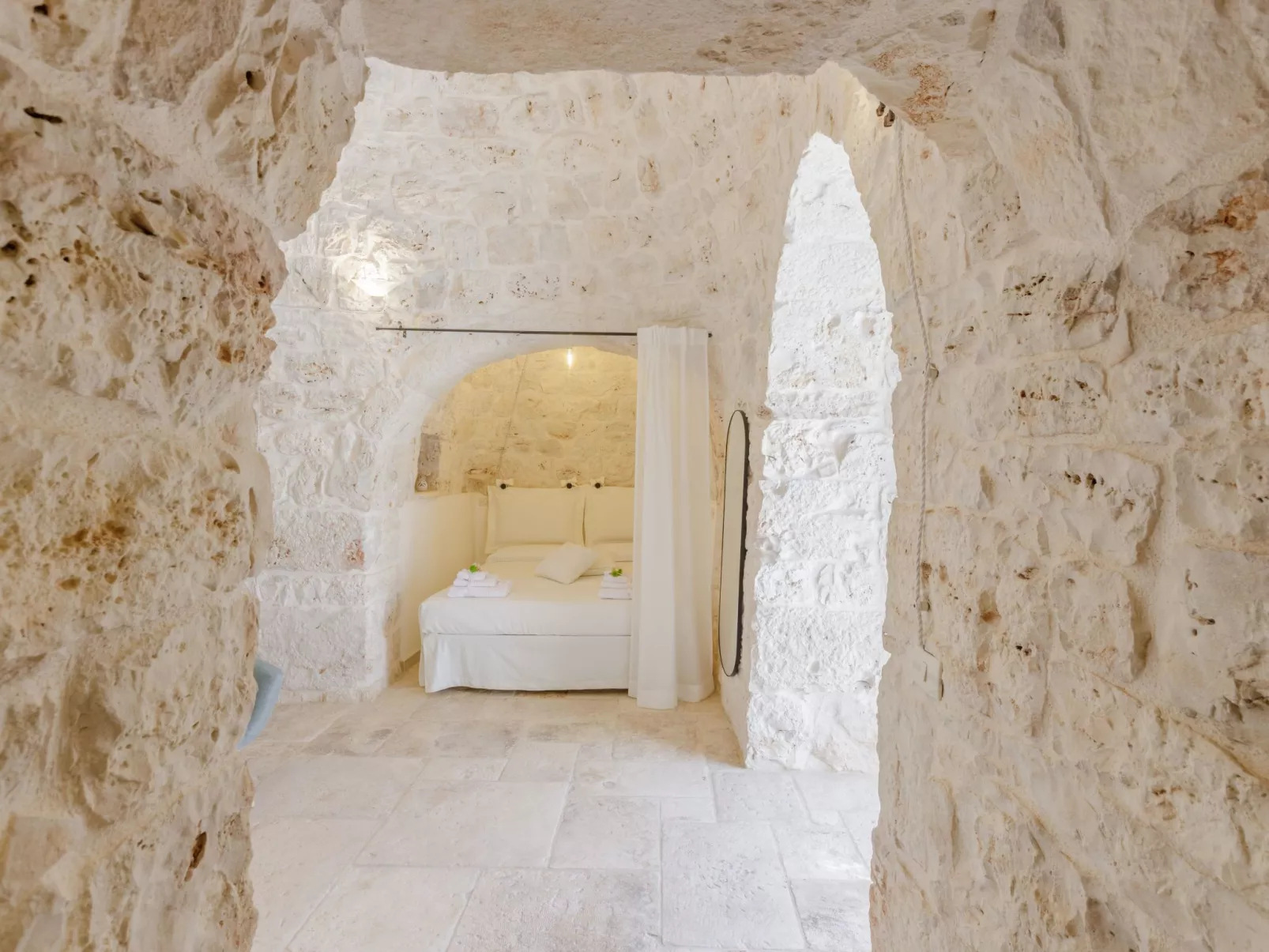 Trullo Quattro Carrini-Image-tags.info