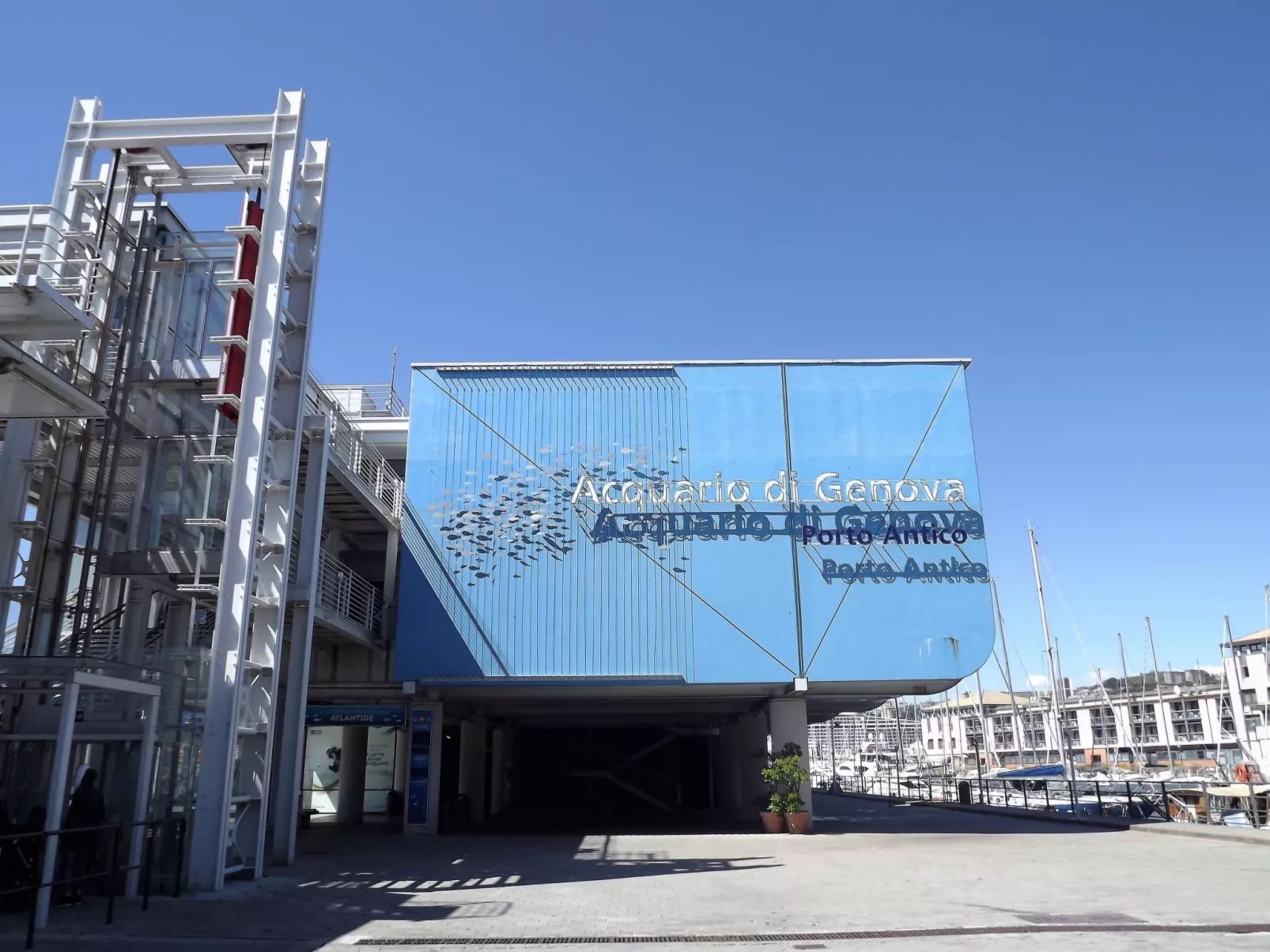 Für 4 Personen ca. 50 m&sup2; in Genua, Norditalien (Ligurien)-Image-tags.info