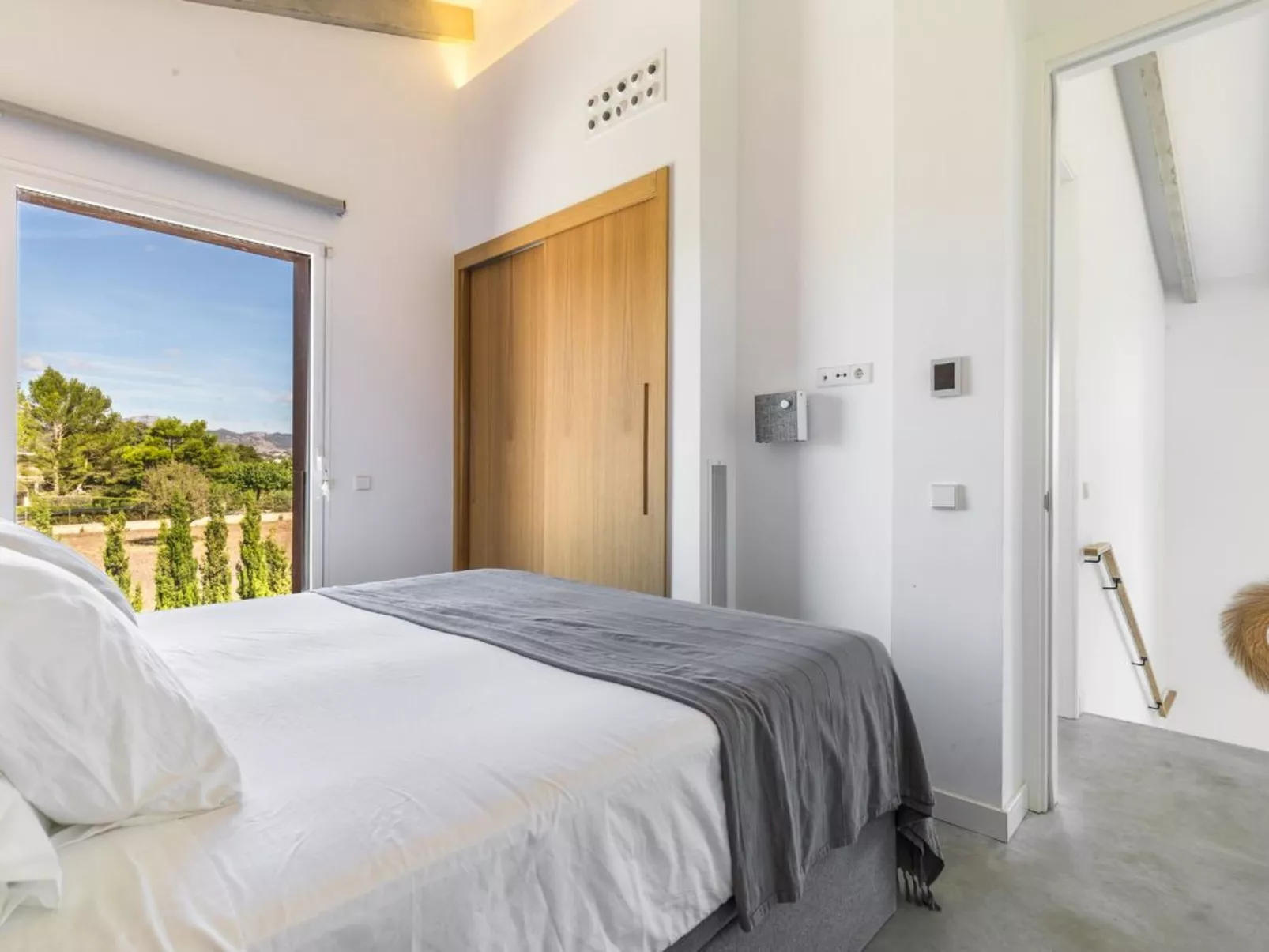 Luxuriöse Villa mit beheiztem Pool für 8 Personen-Drinnen