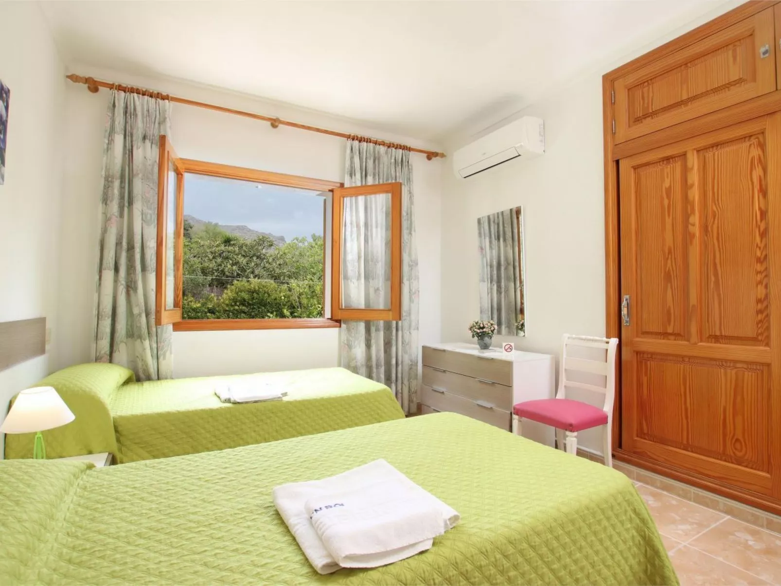 Schöne Villa in Pollensa mit beheiztem Pool-Drinnen