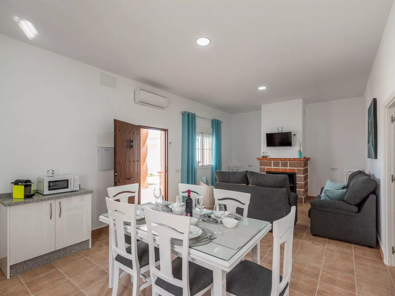 Casa Rural Lola - Lantejuela-Inside