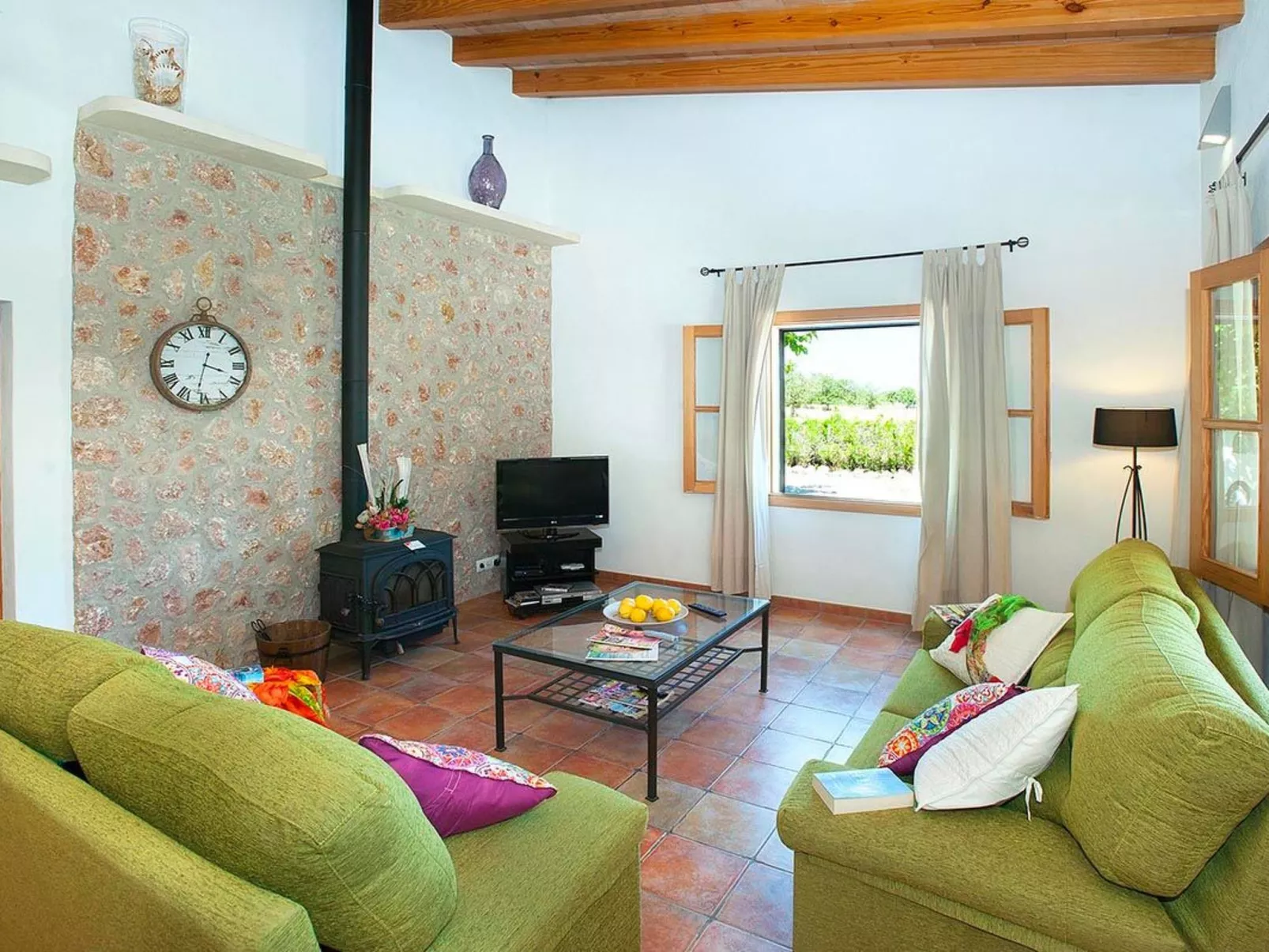 Schönes Ferienhaus in Alcúdia mit Großem Pool-Inside