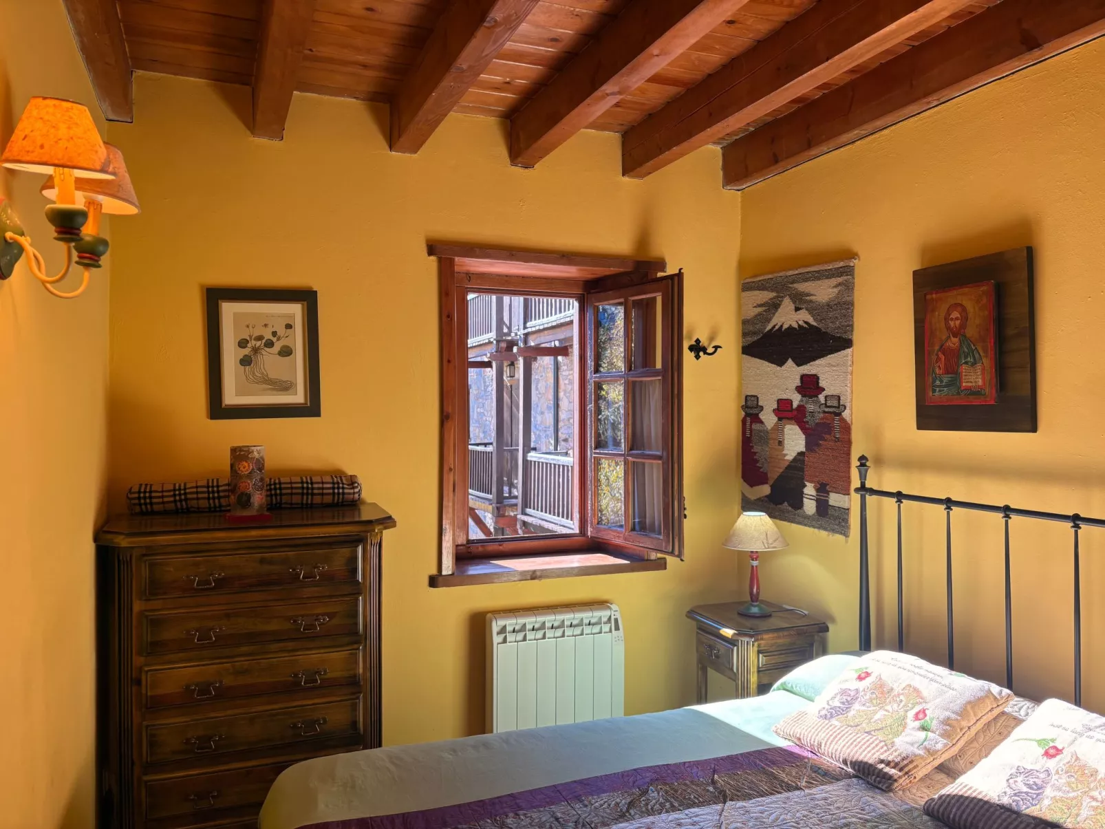 Bergwohnung mit Kamin Aigüestortes 1-Dedans