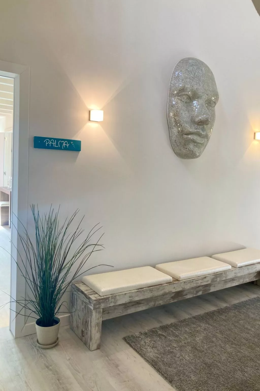 Nettes Ferienhaus in Llucmajor mit Großer Terrasse-Dehors