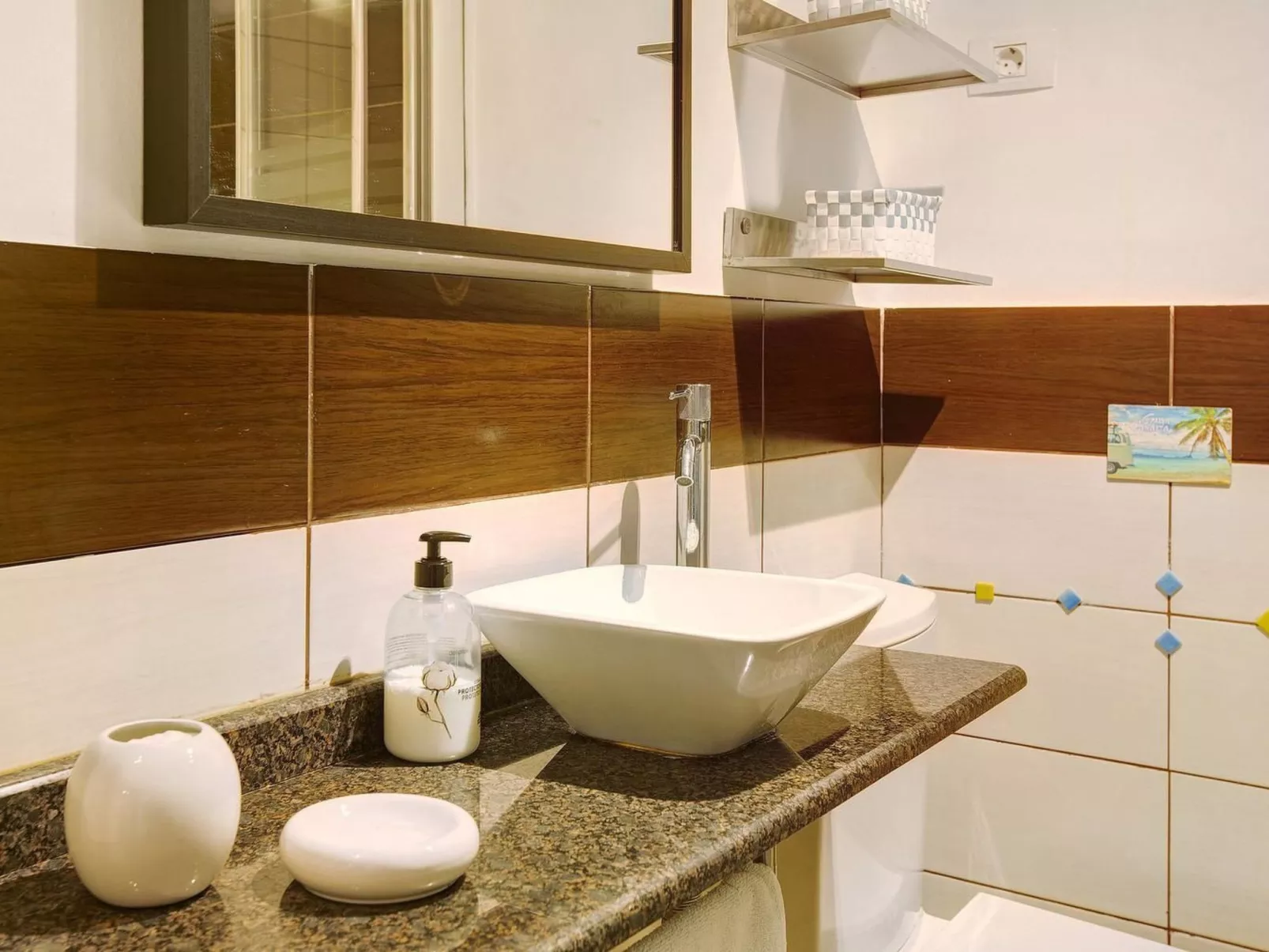 VCV FLACH PUNTILLA-Drinnen