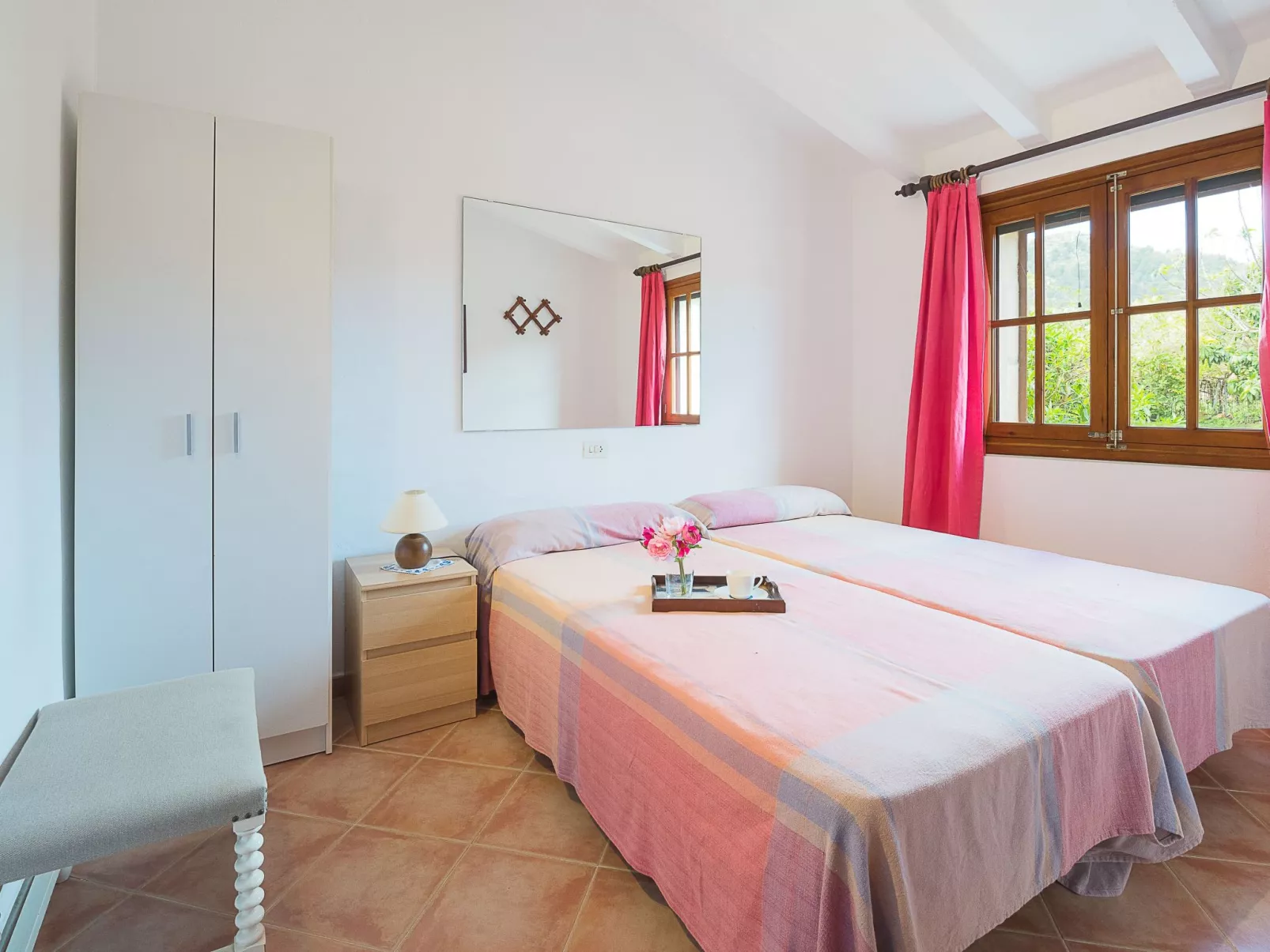 Villa para 5 Colonya Jaume BBQ, Pingpong Pollensa-Inside