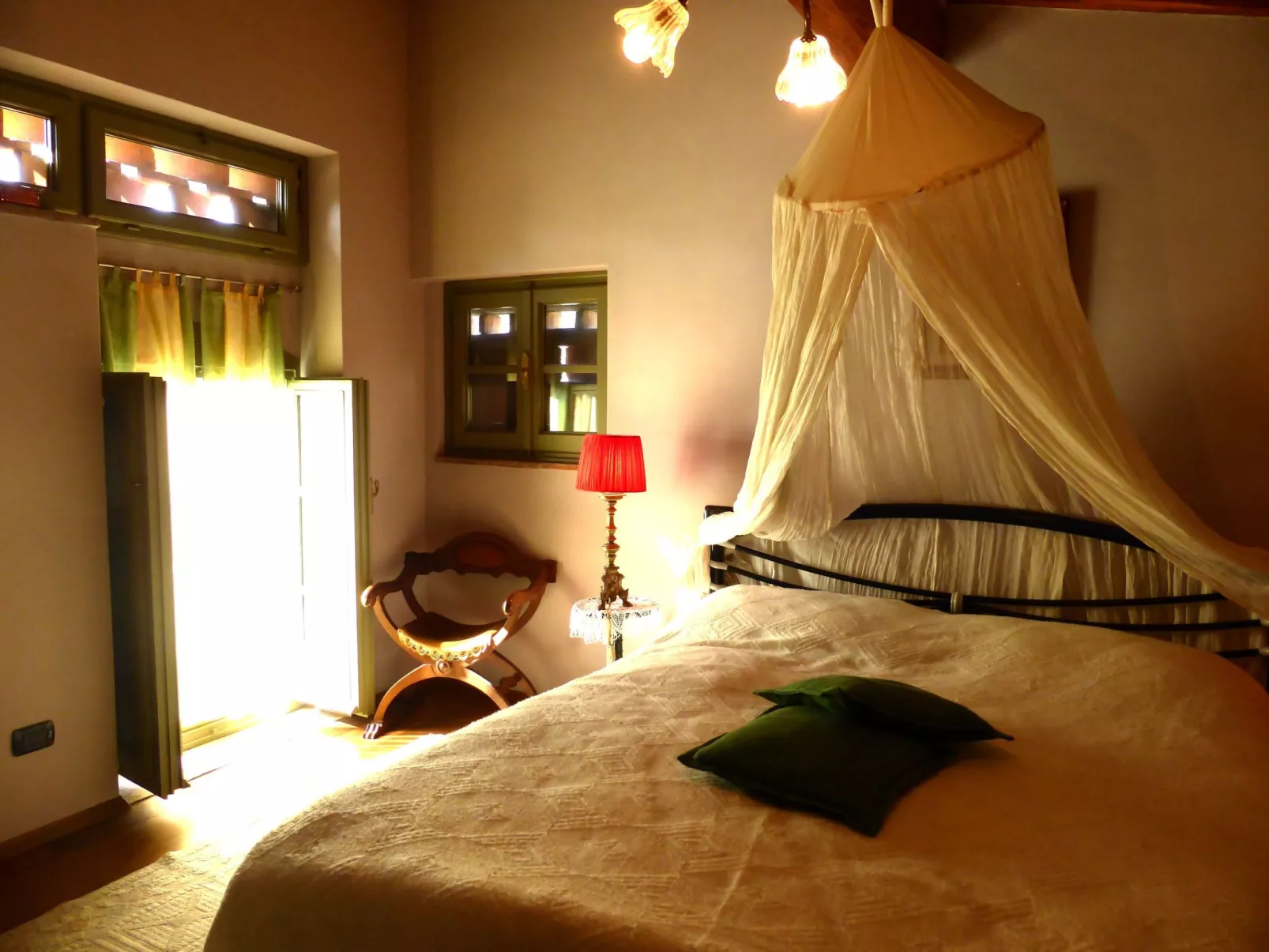 Haus mit Garten, Terrasse, in den Hügeln von Lucca-Inside