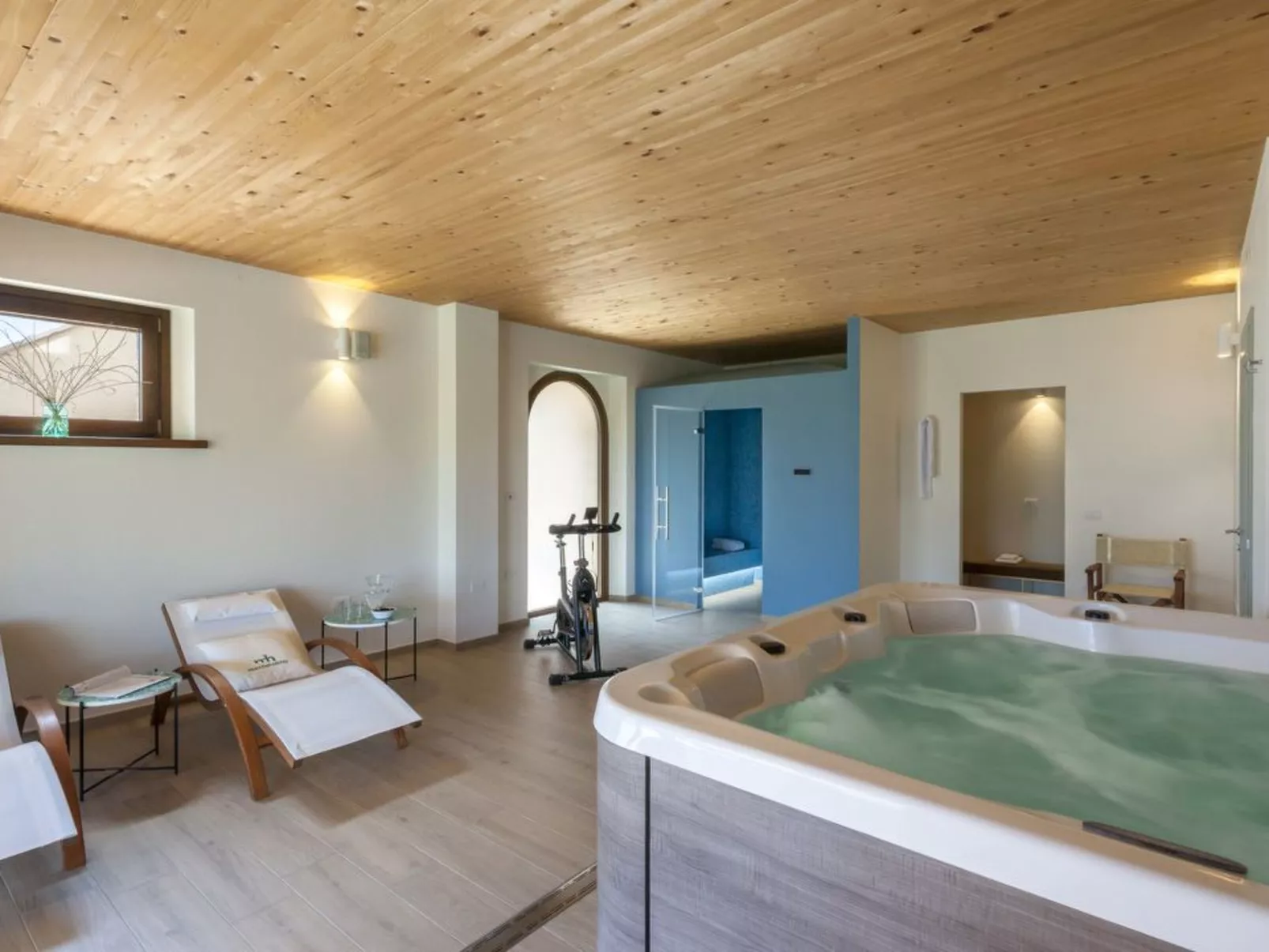 Villa i Gelsi Marche Urlaub, privater Pool-Inside