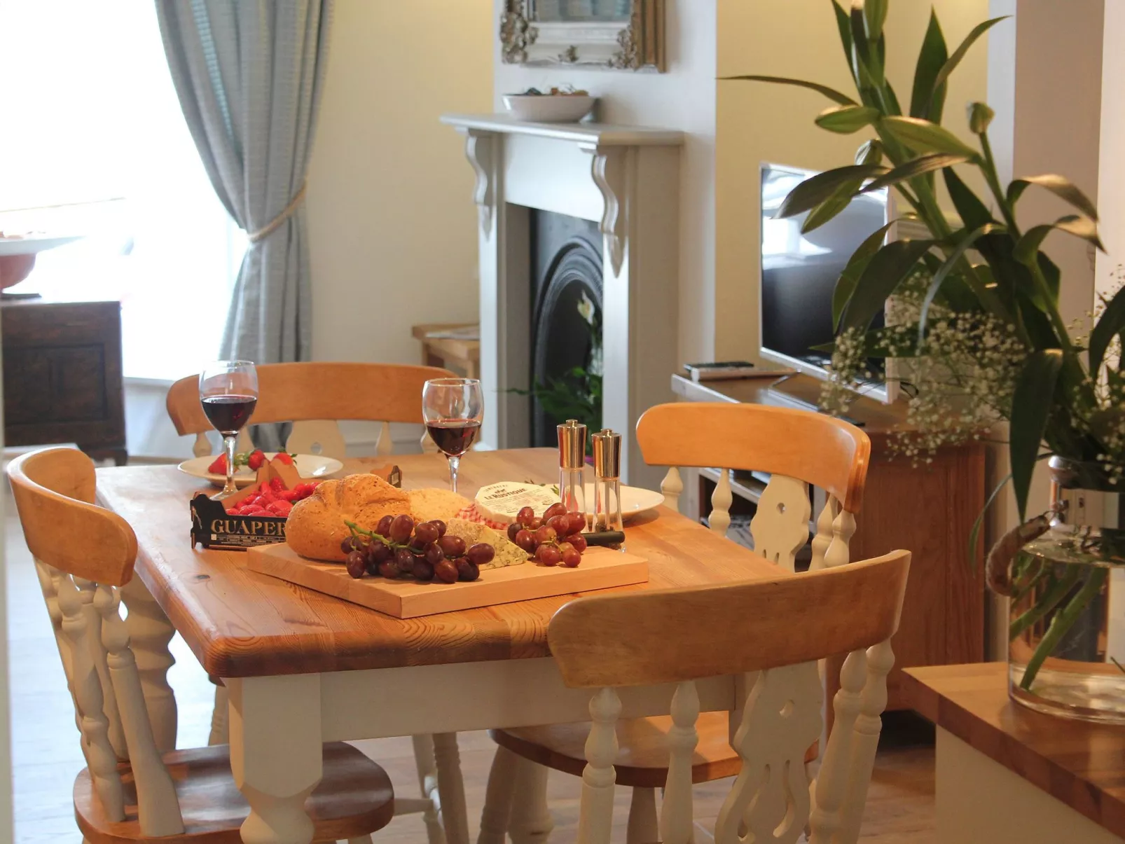 Captains Cabin-Inside