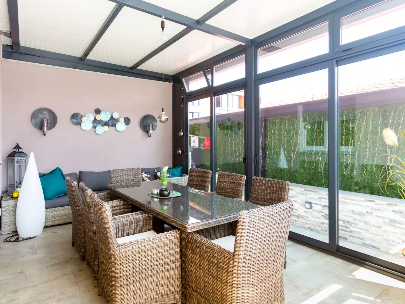 Modernes Apartment As Veliki mit Terrasse-Drinnen