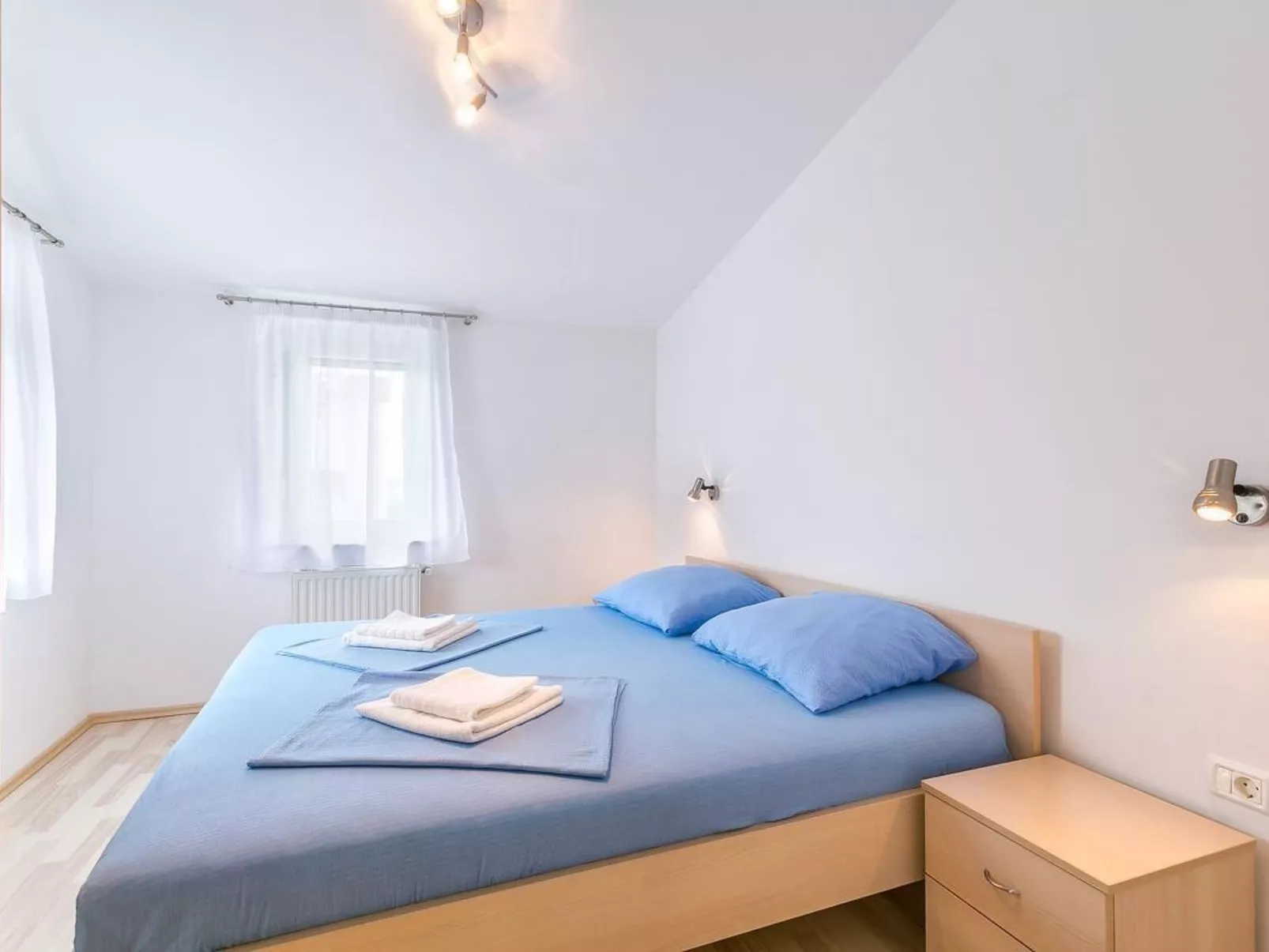 Für 5 Personen ca. 50 m&sup2; in Medulin, Istrien (Medulin und Umgebung)-Dedans