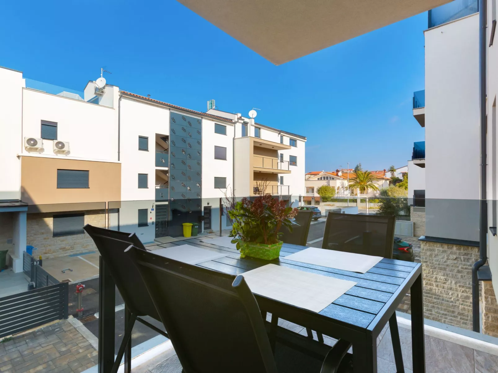 Alex-Betty direkt am Meer-Outside