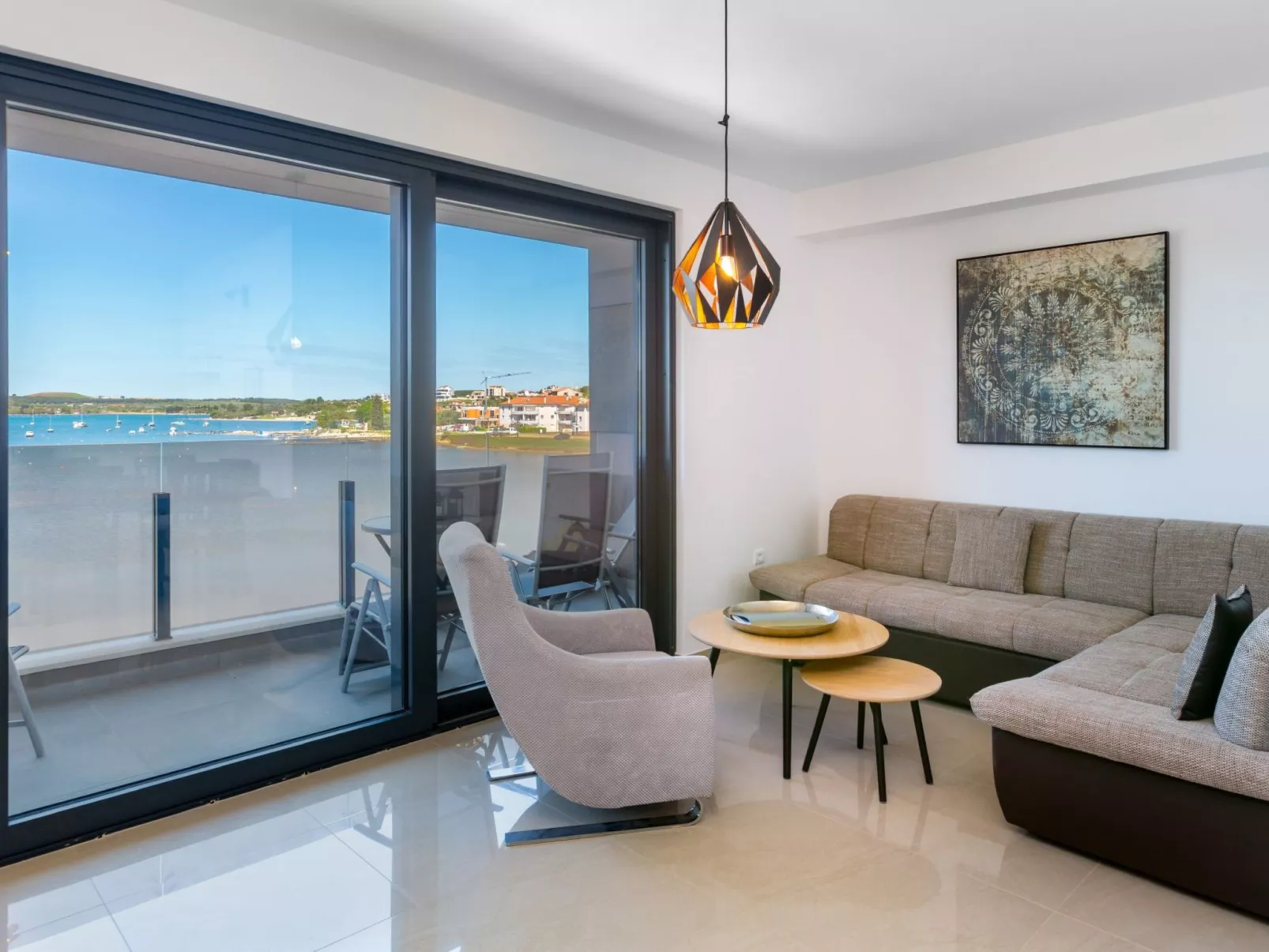 Moderne Wohnung in Medulin mit Gemeinsamem Pool - Image-tags.info