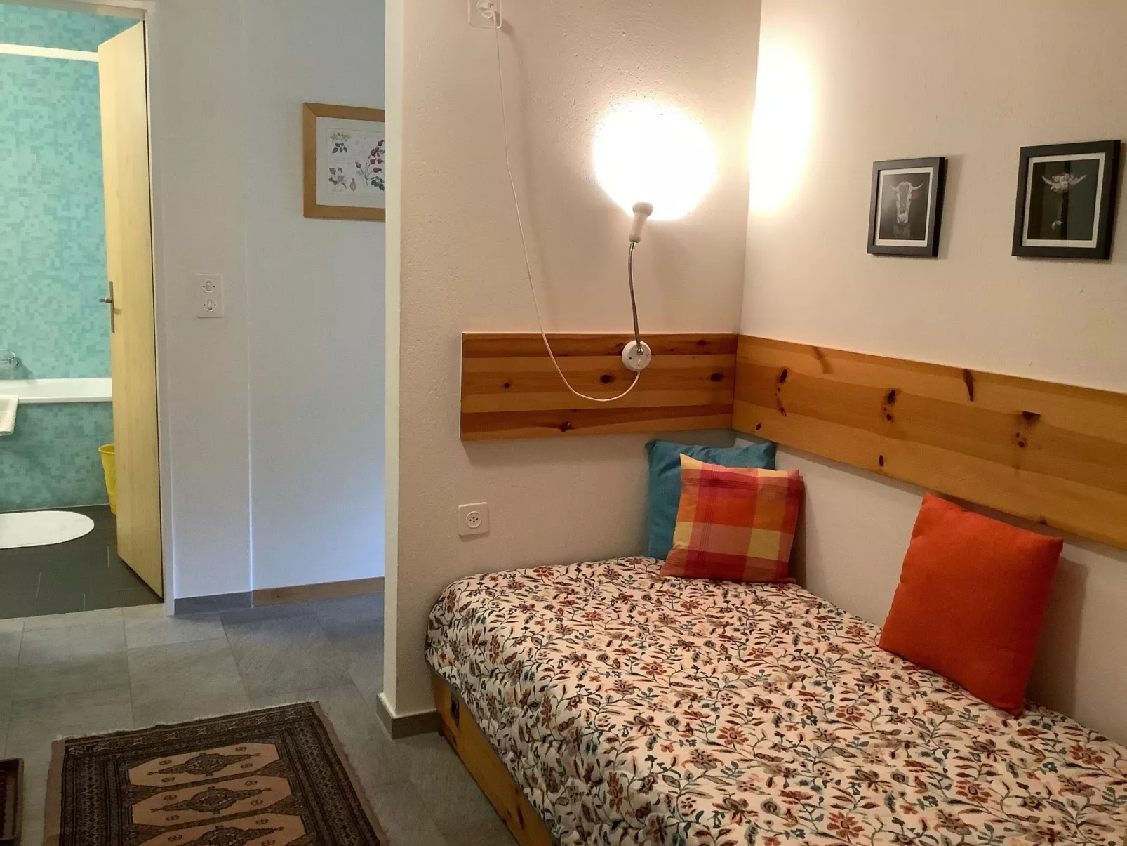 Chesa Azalea 2-Inside