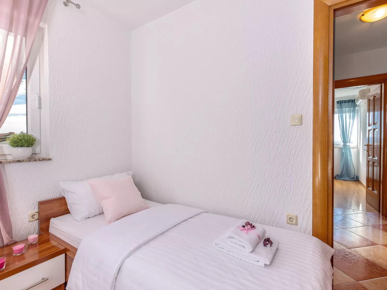 Wohnung "Vila Marija" mit Gemeinschaftspool - Drinnen