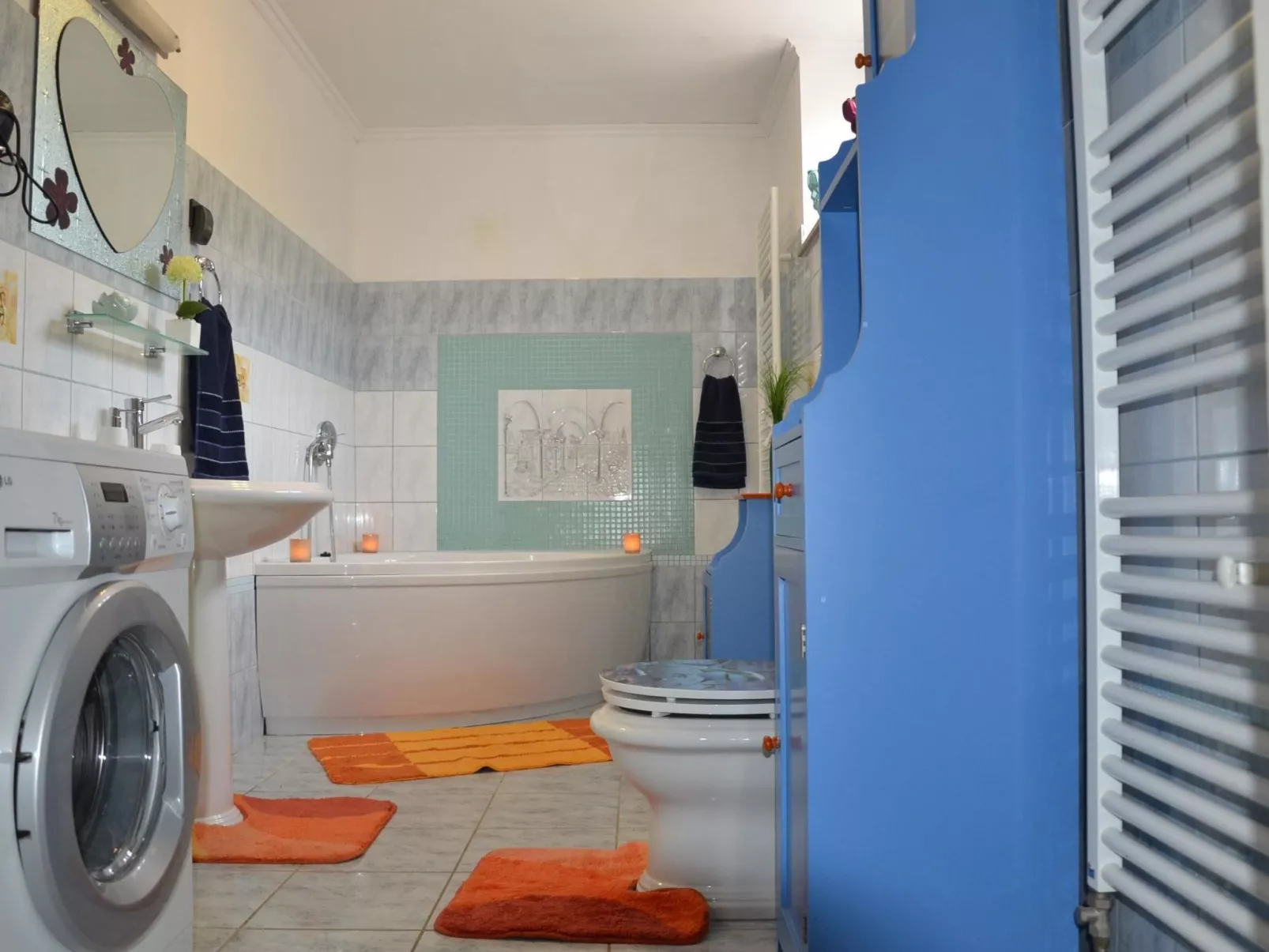 Geräumige Duplexwohnung mit Terrasse und Pool-Image-tags.info