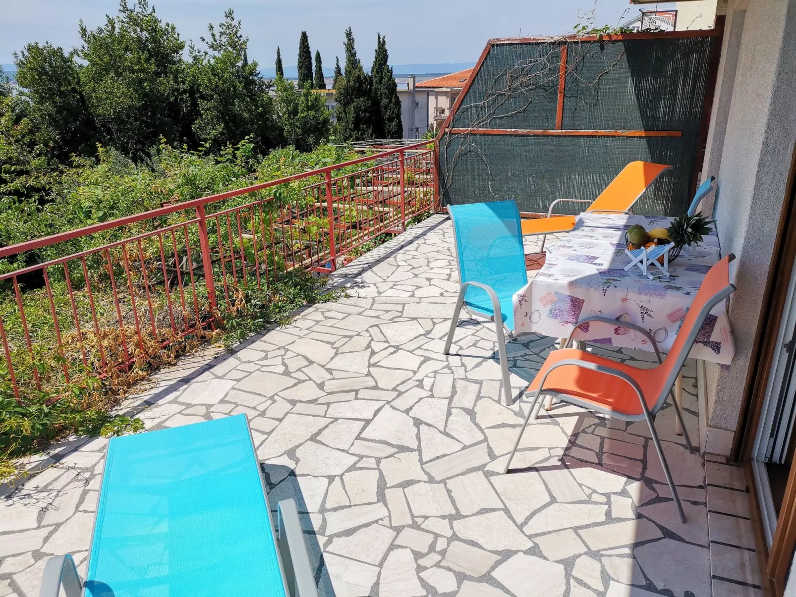 Wohnung für 4 Pers. mit Terrasse-Outside