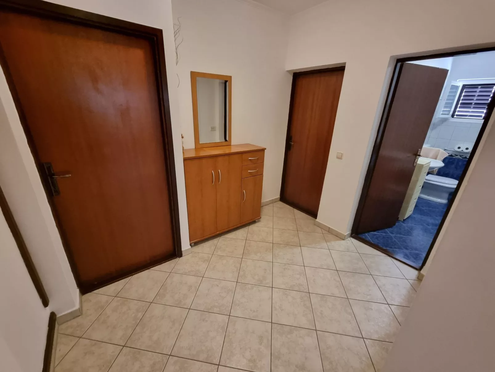 Wohnung mit Terrasse und Meerblick-Dedans