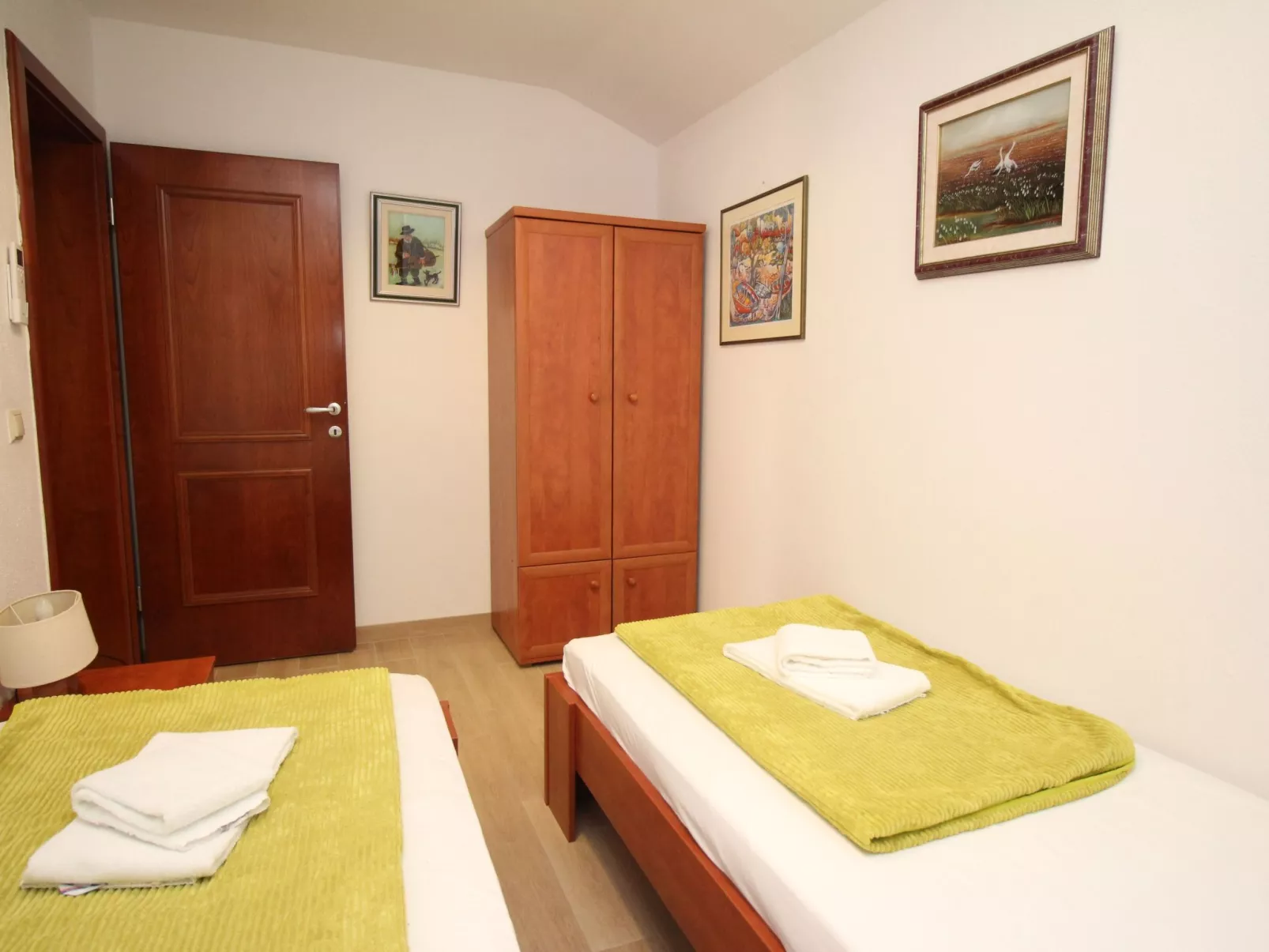 In Baška mit Eigenem Balkon-Dedans