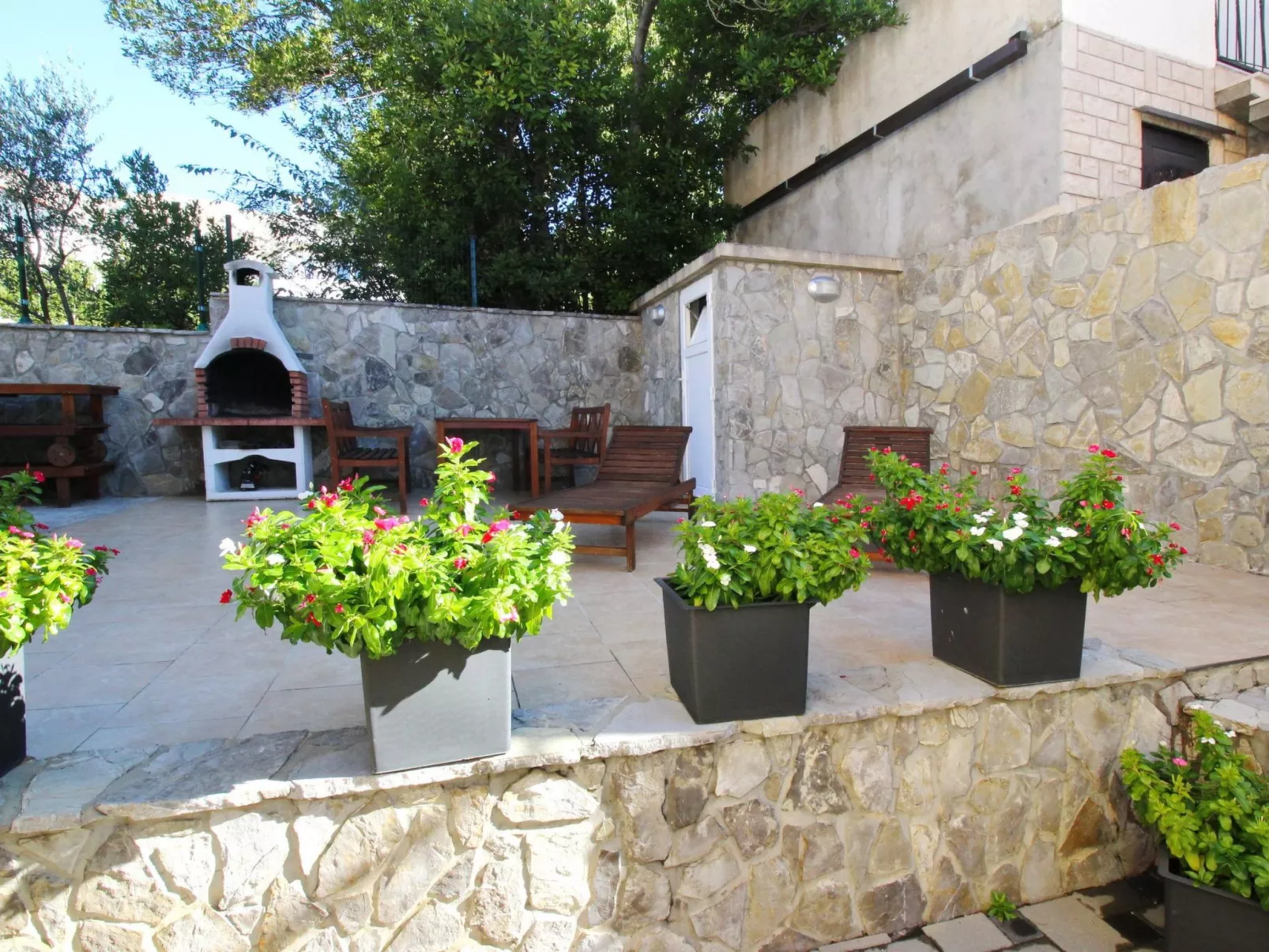 Gorica 1 A4+1 No.1-Outside