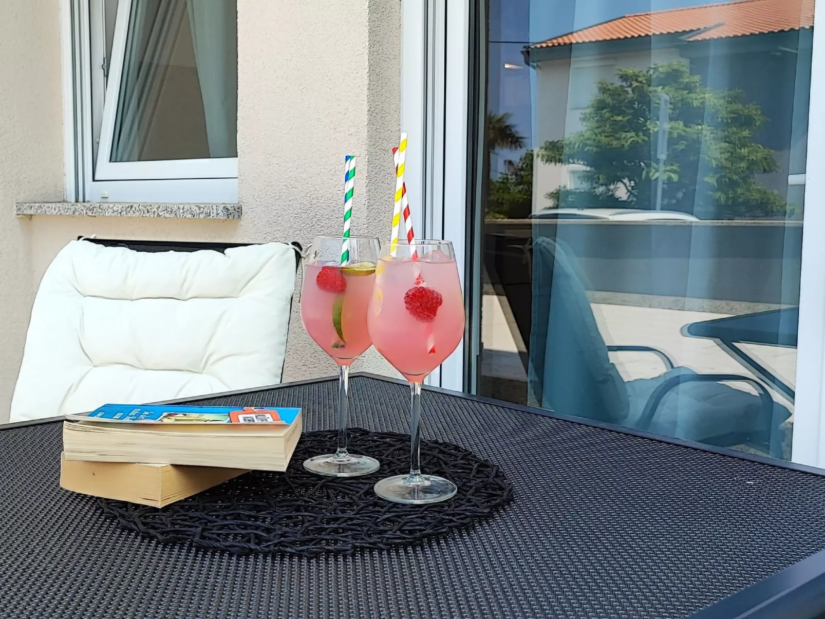 Moderne Wohnung in Crikvenica mit Pool-Draußen