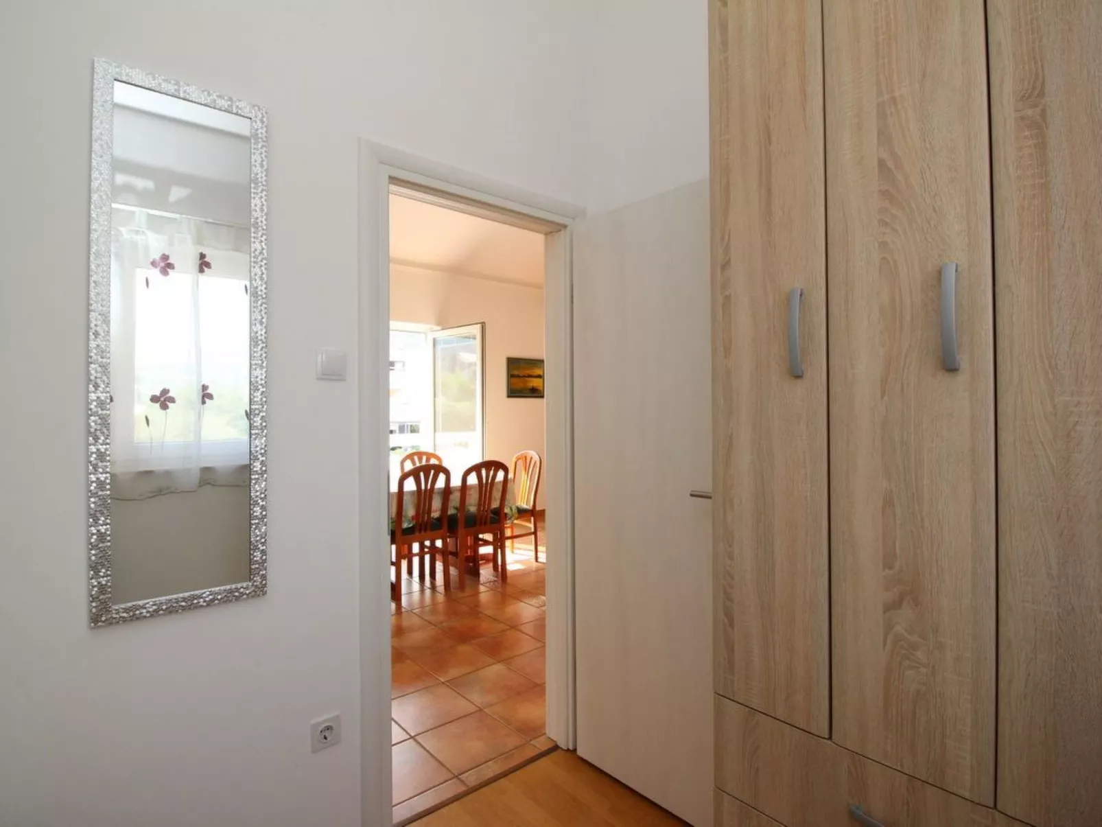 Pintar A4+2 Zarok-Inside