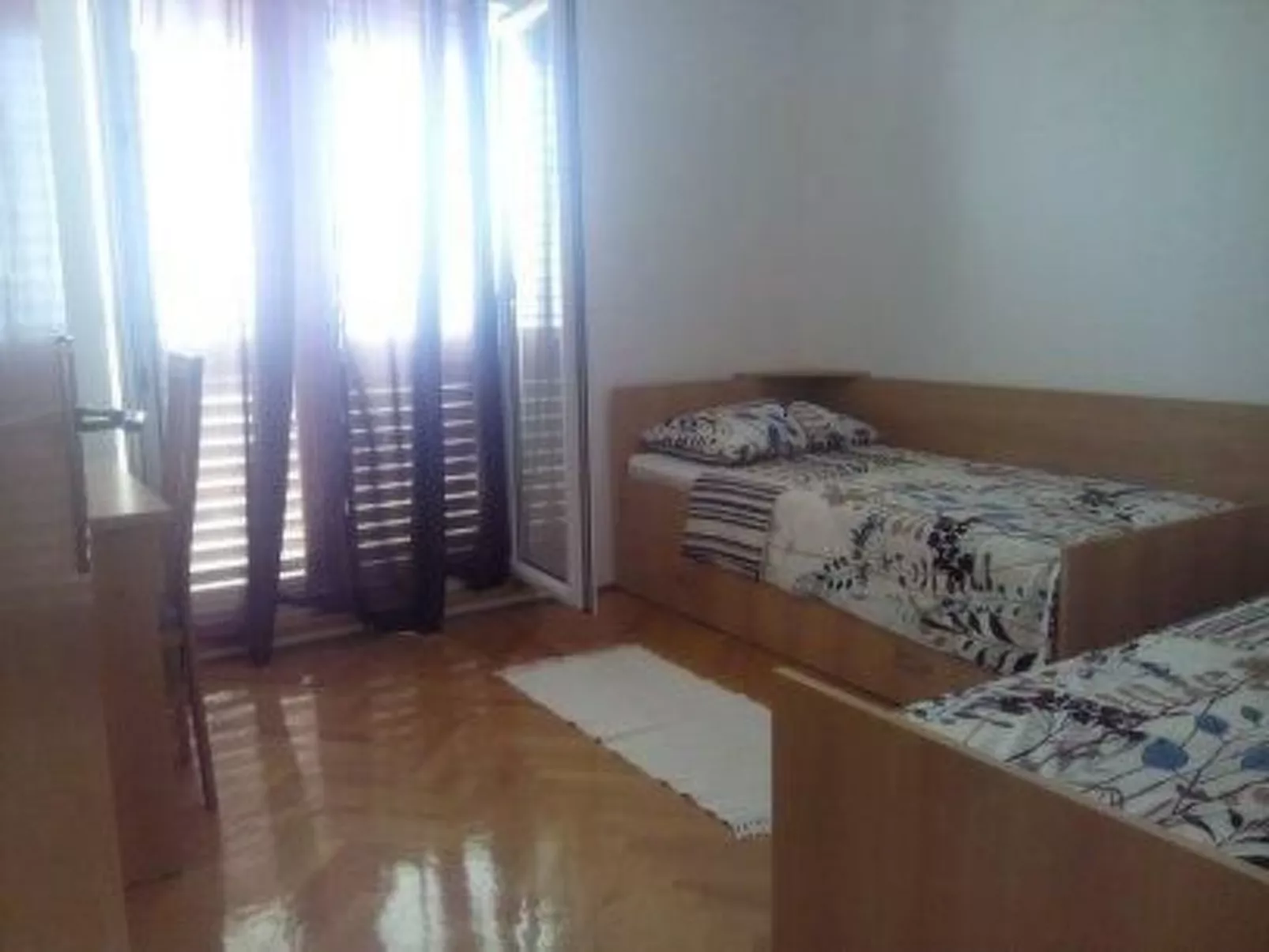 Wohnung mit Blick auf das Wasser-Inside