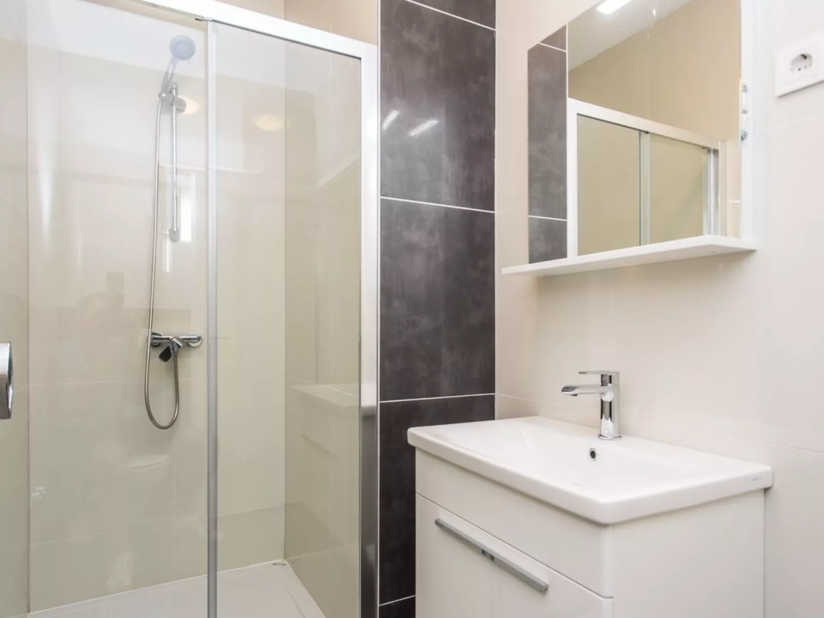 In Baška mit Eigenem Balkon-Drinnen