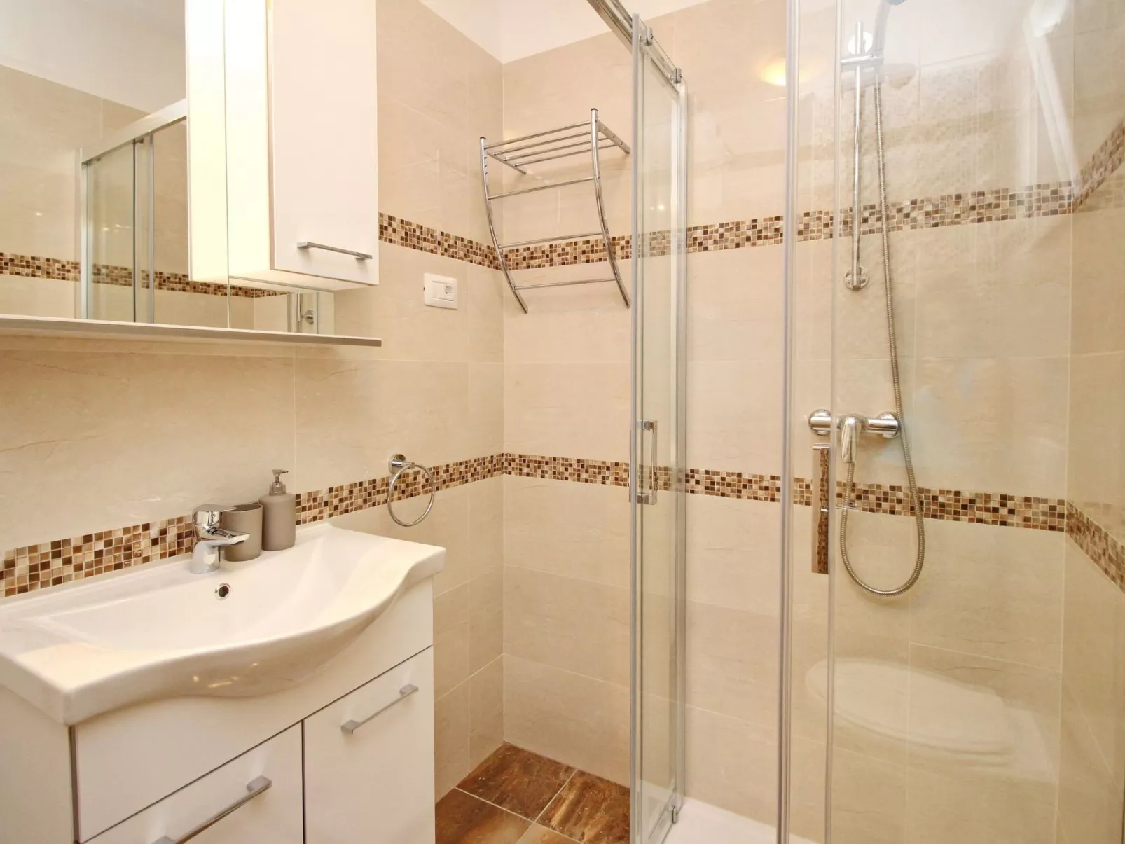 Gemütliche Ferienwohnung in Baška mit Eigenem Balkon - Drinnen