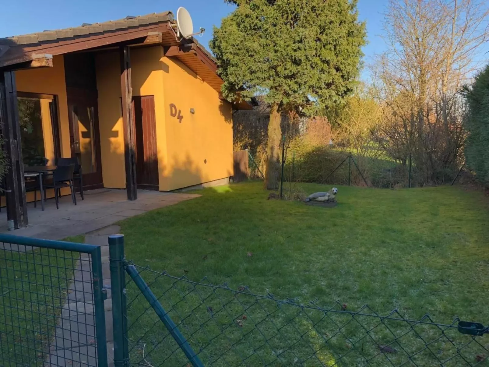 D4 Haus in Eckwarderhörne mit Terrasse und Garte-Draußen