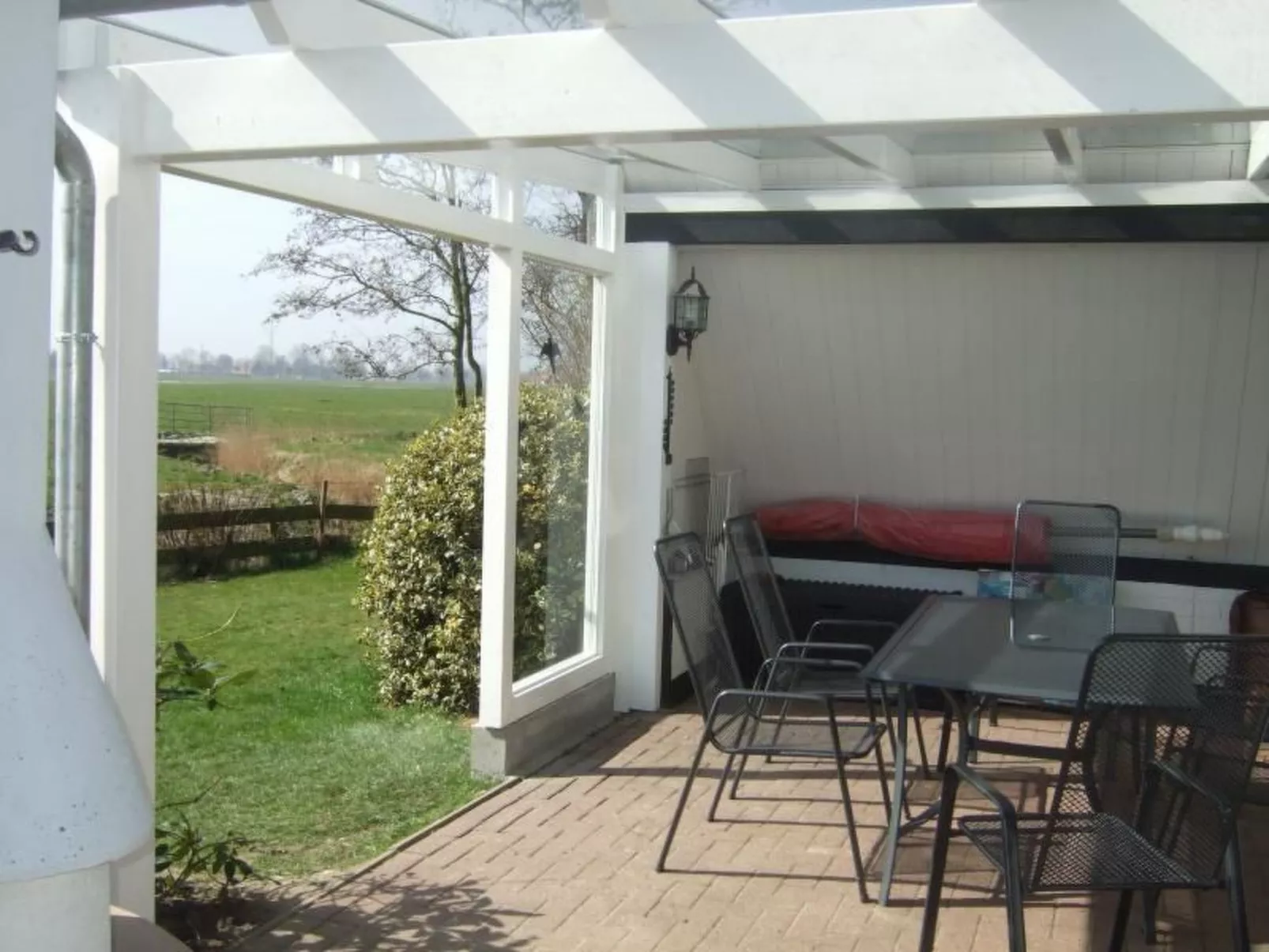 Nurdachhaus Klabautermann mit Terrasse und Garten-Dehors