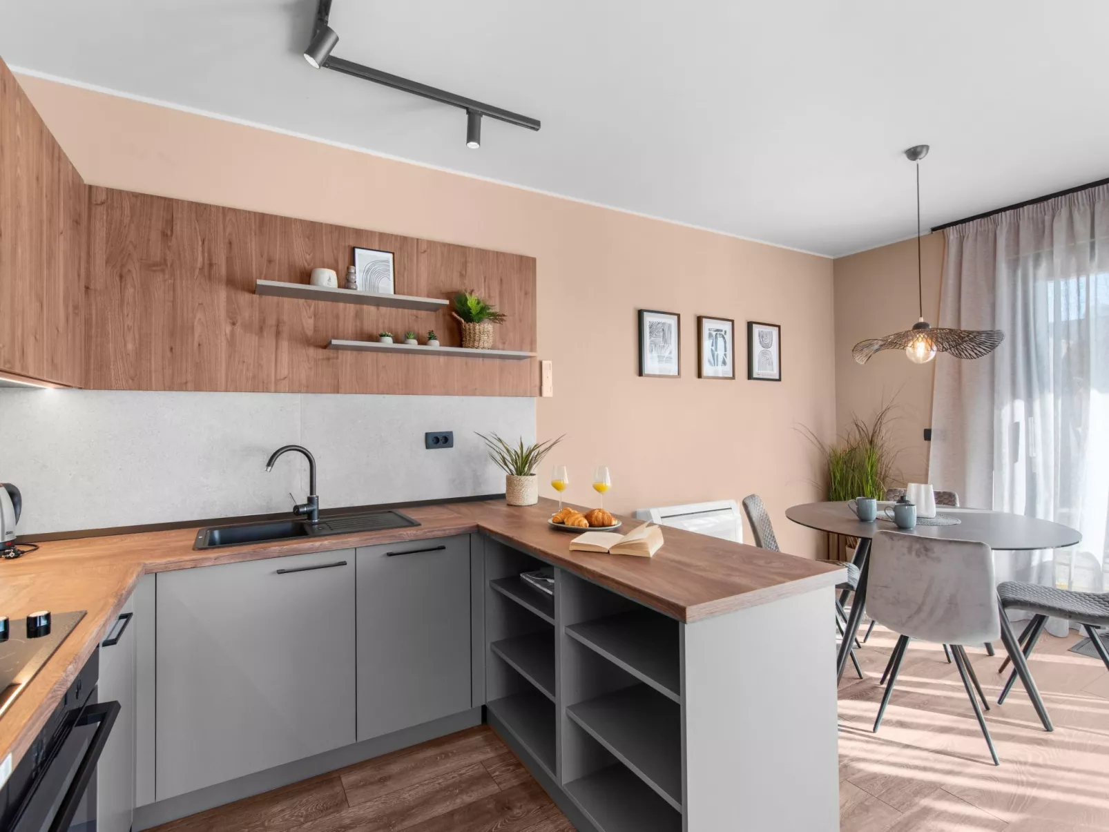 Quercus Village APP 1 mit privatem Pool-Drinnen