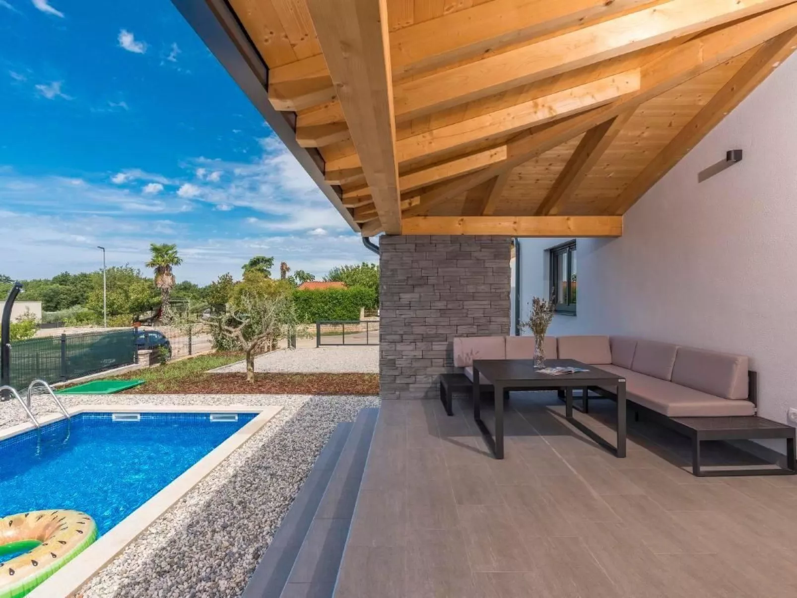 Villa Antoniana-Drinnen