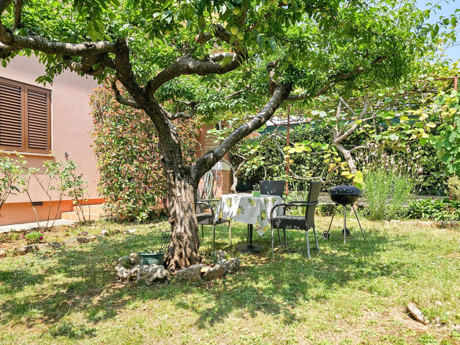 Appartement mit Terrasse für 2 Personen-Outside
