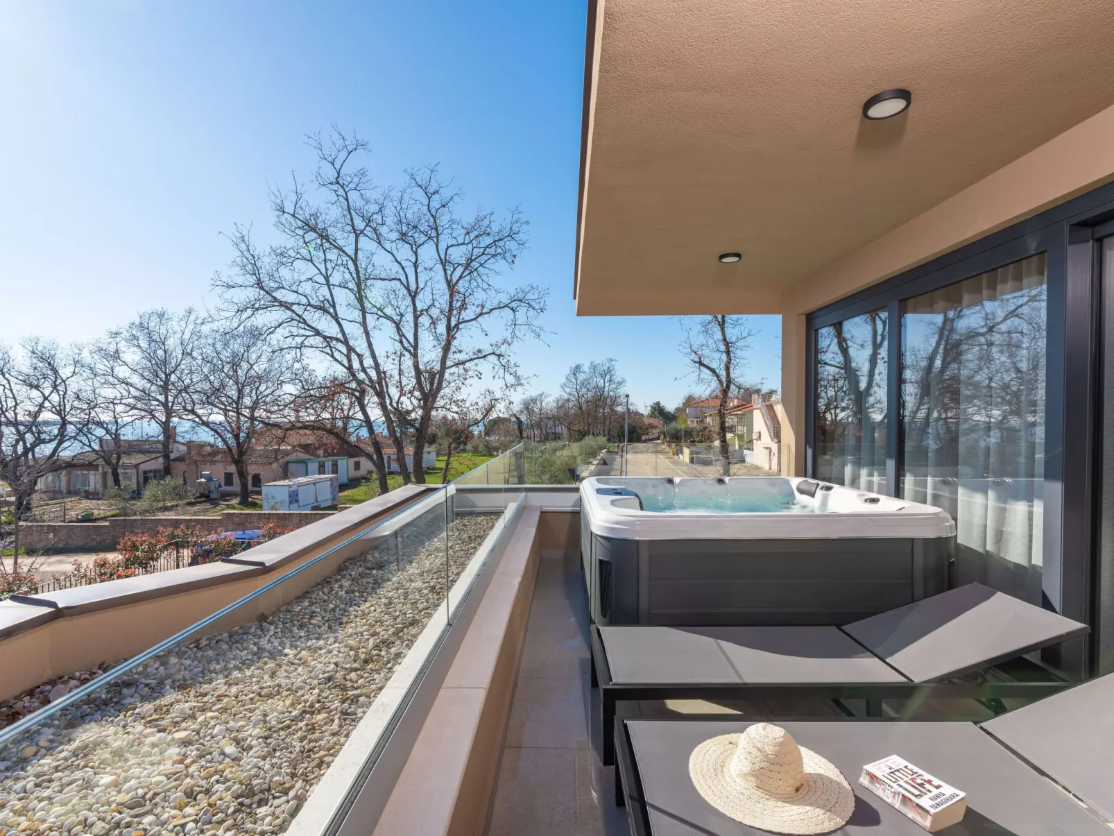 Quercus Village APP 11 mit jacuzzi-Outside