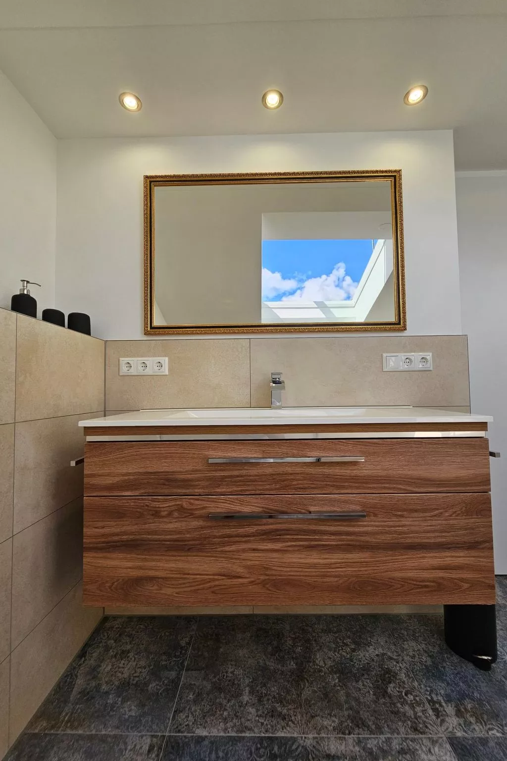 Tegernsee Stern bei Rottach-Egern-Inside